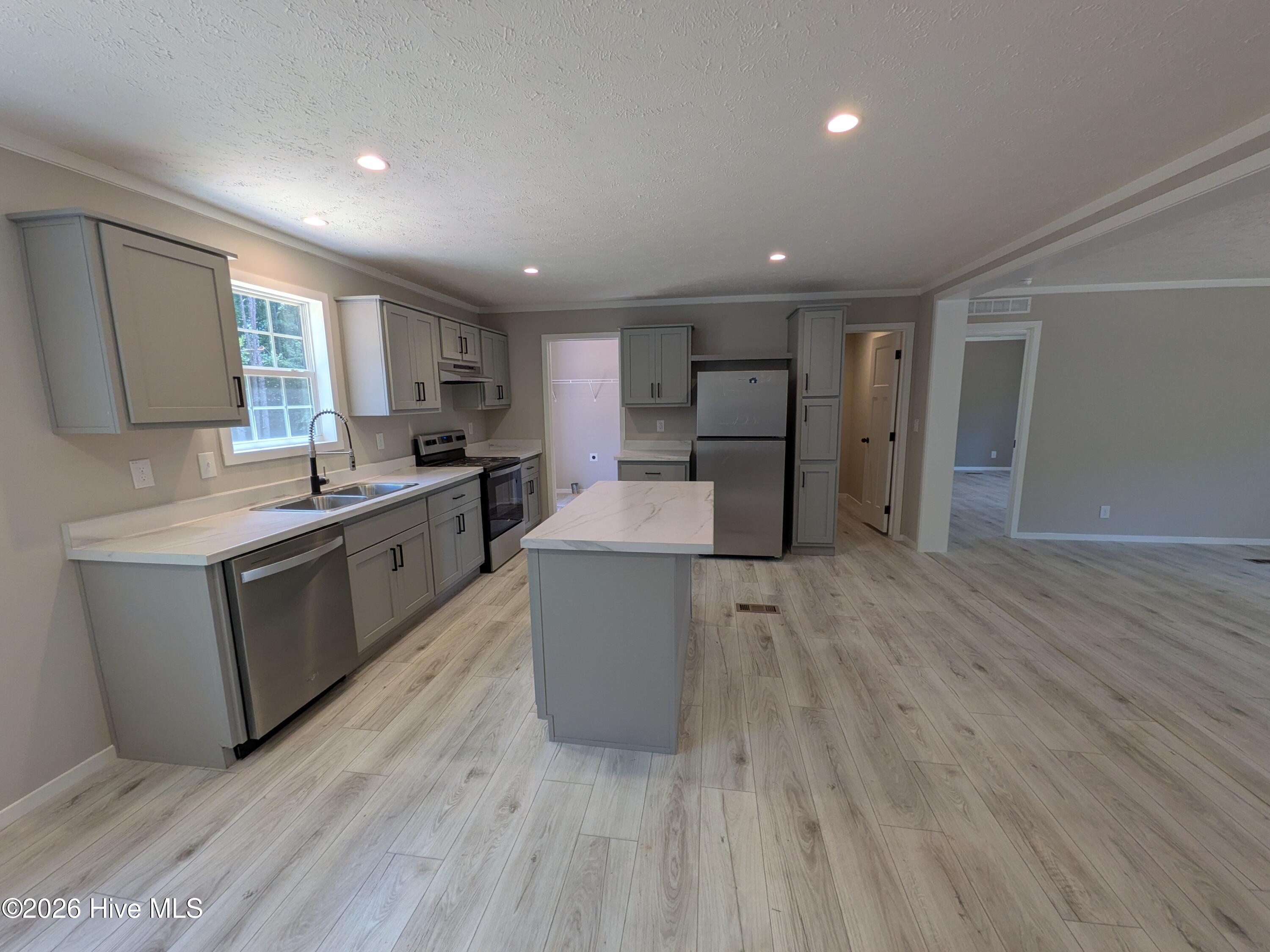 521 Veronica Way Property Photo 22