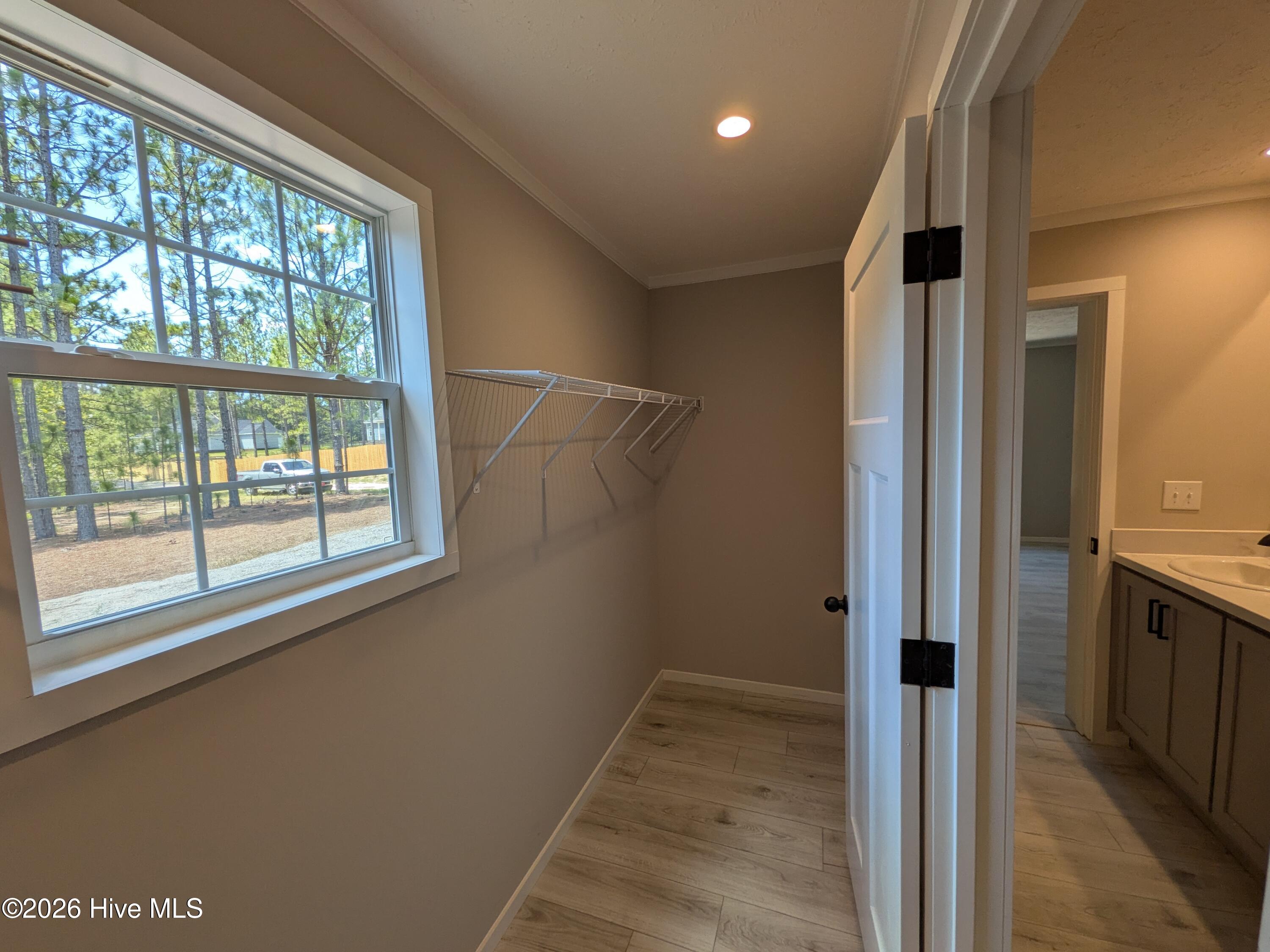 521 Veronica Way Property Photo 27