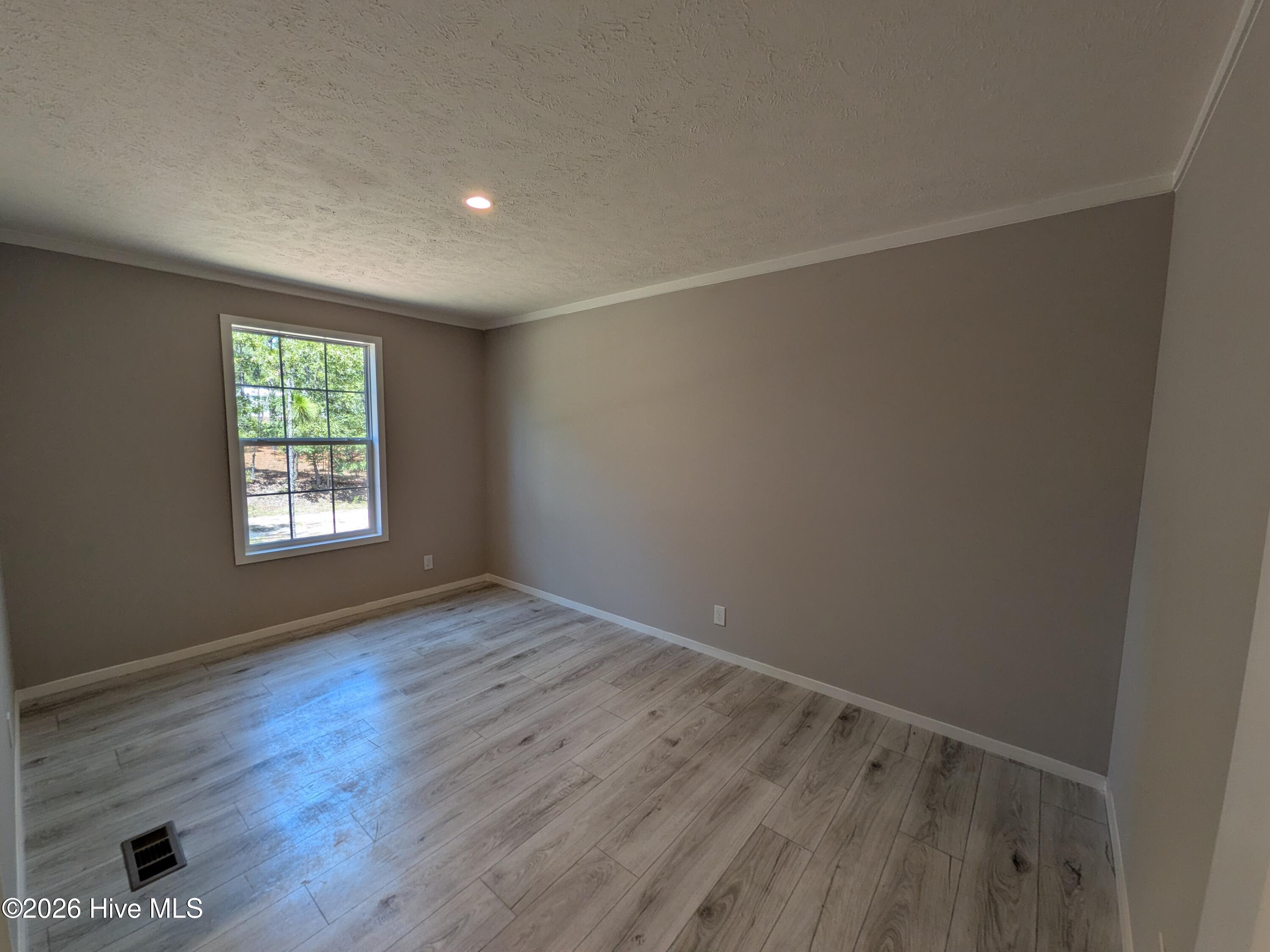 521 Veronica Way Property Photo 37