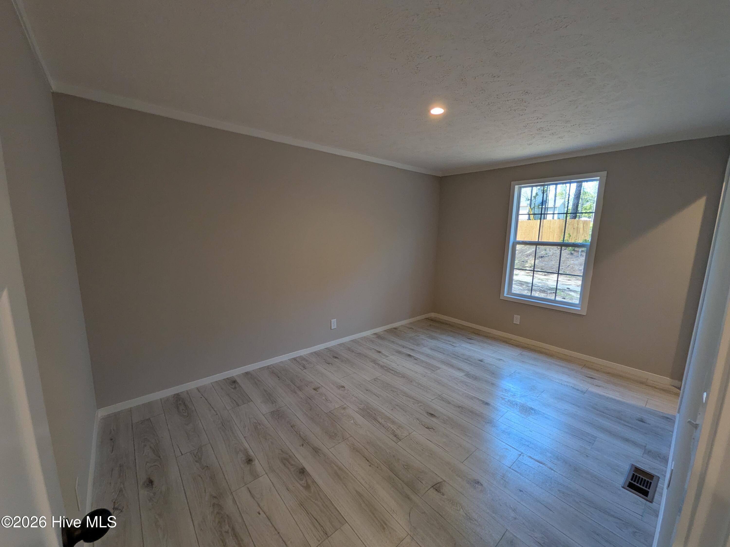 521 Veronica Way Property Photo 40