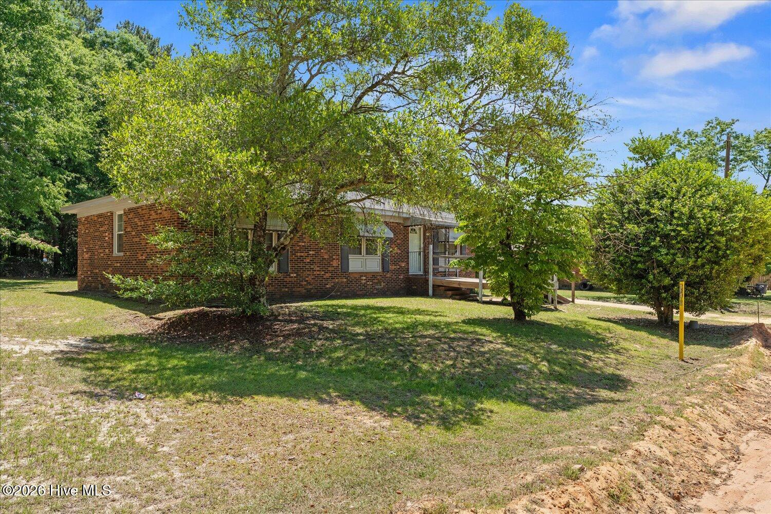 203 Green Street S Property Photo 2