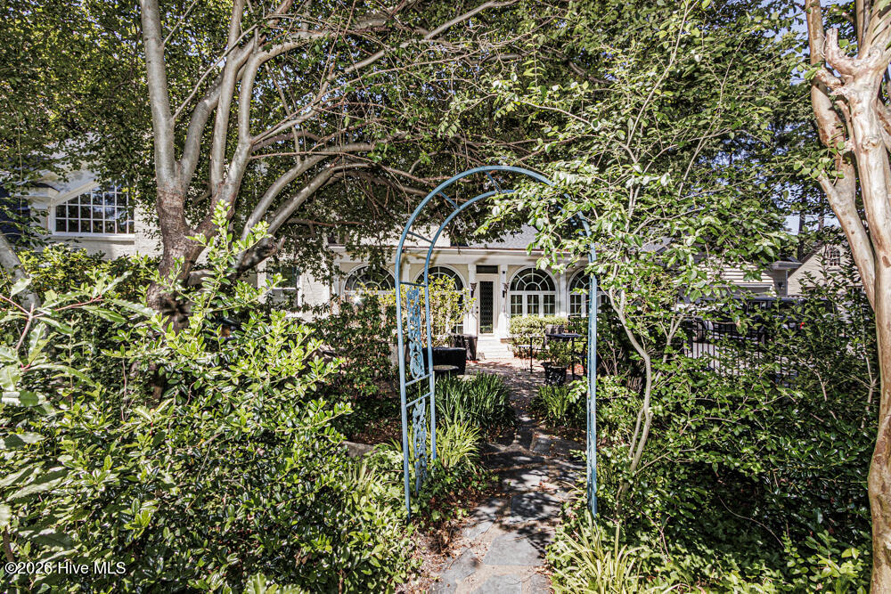 500 Wildwood Avenue Property Photo 18
