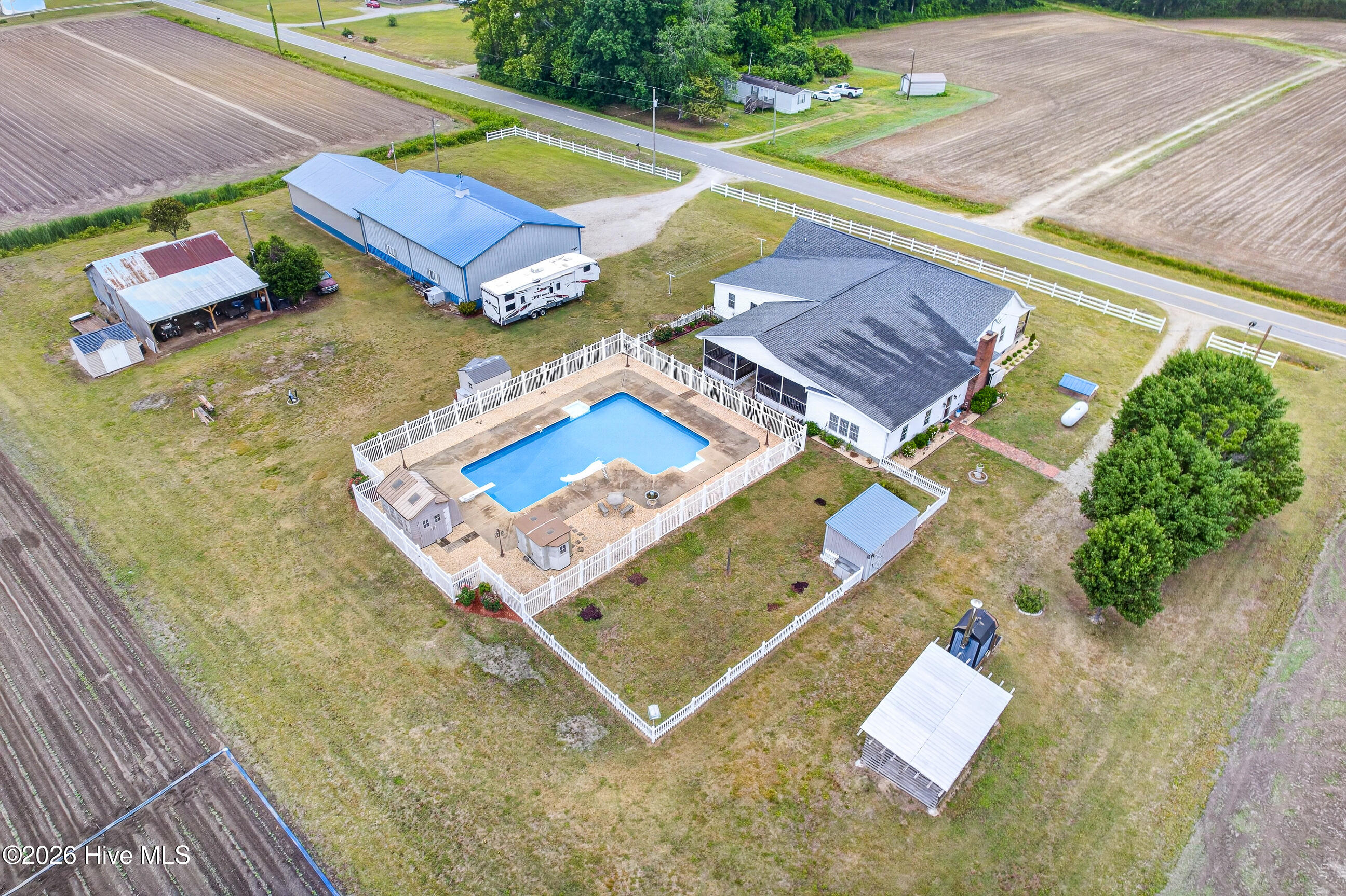 8840 Robbins Road Property Photo 5