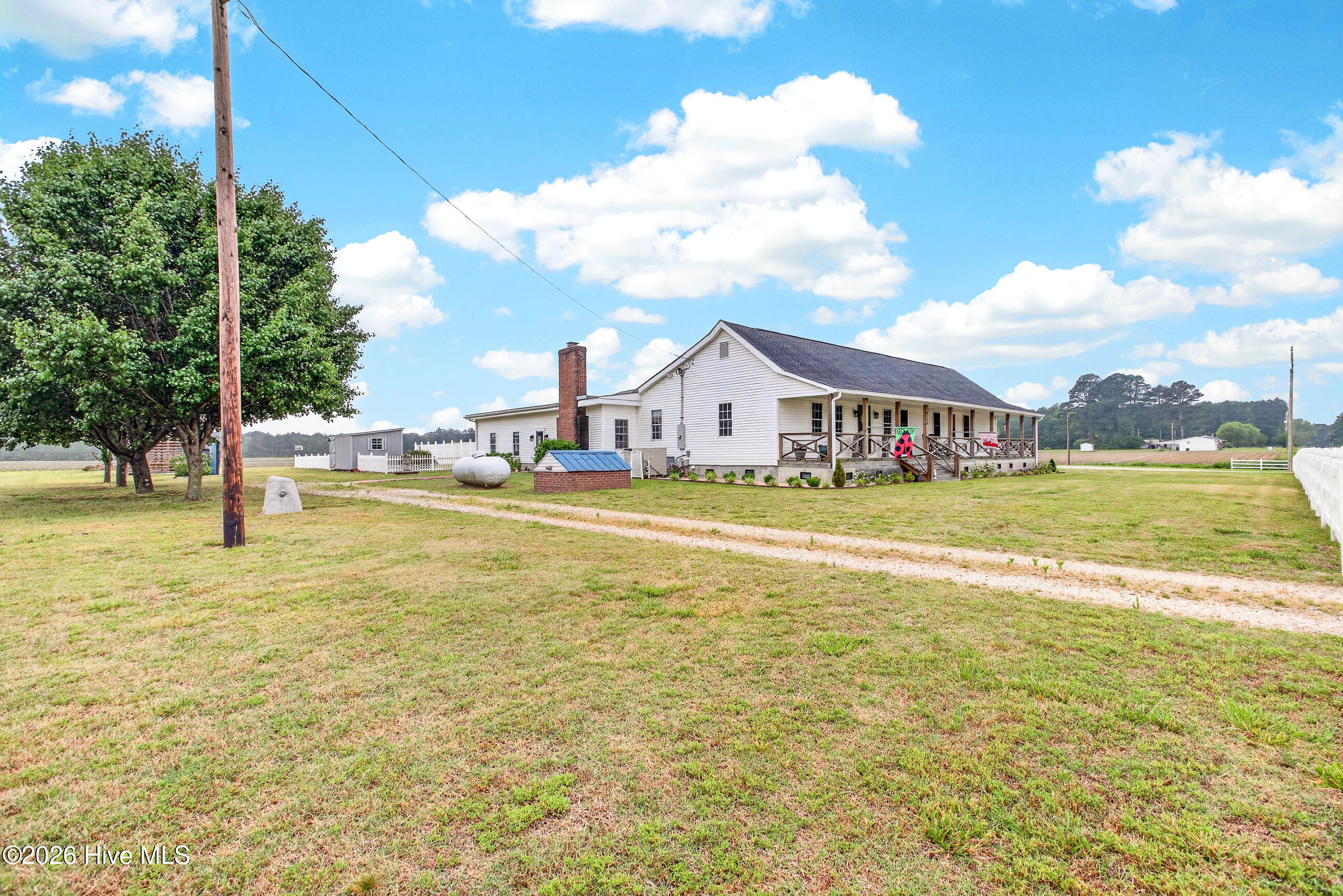 8840 Robbins Road Property Photo 10