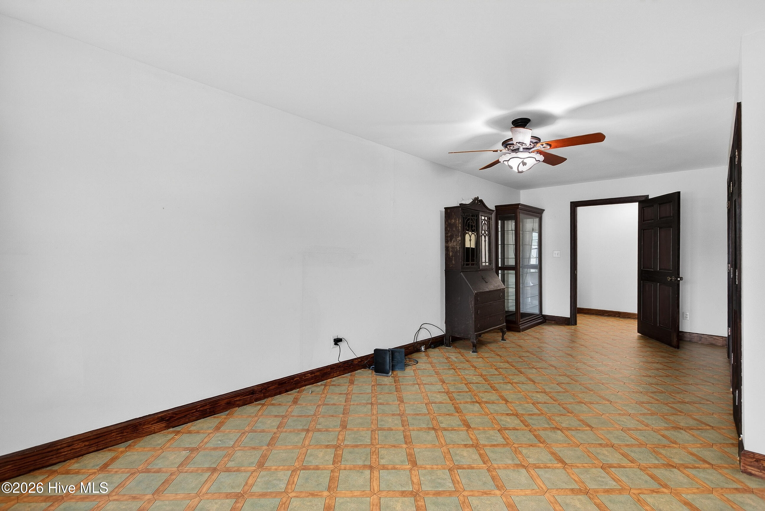 8840 Robbins Road Property Photo 32