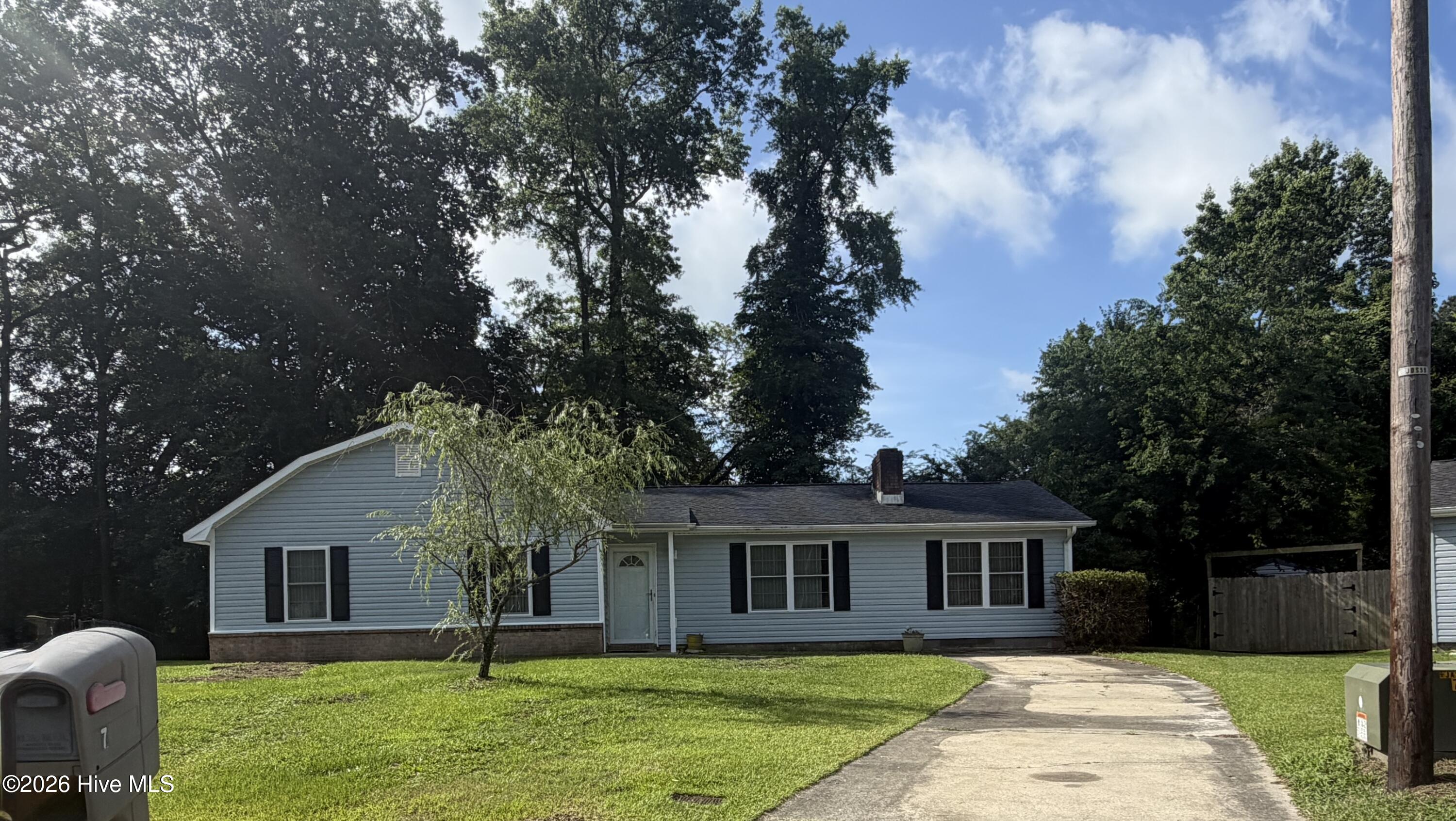 714 Conifer Circle Property Photo 1