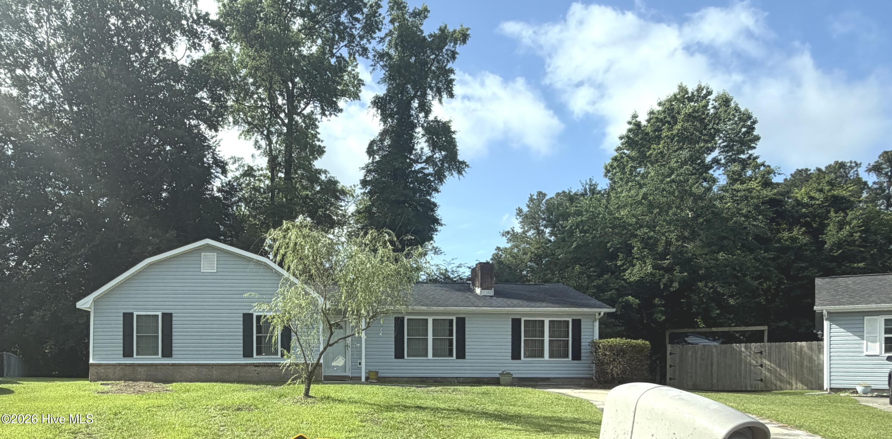 714 Conifer Circle Property Photo 2