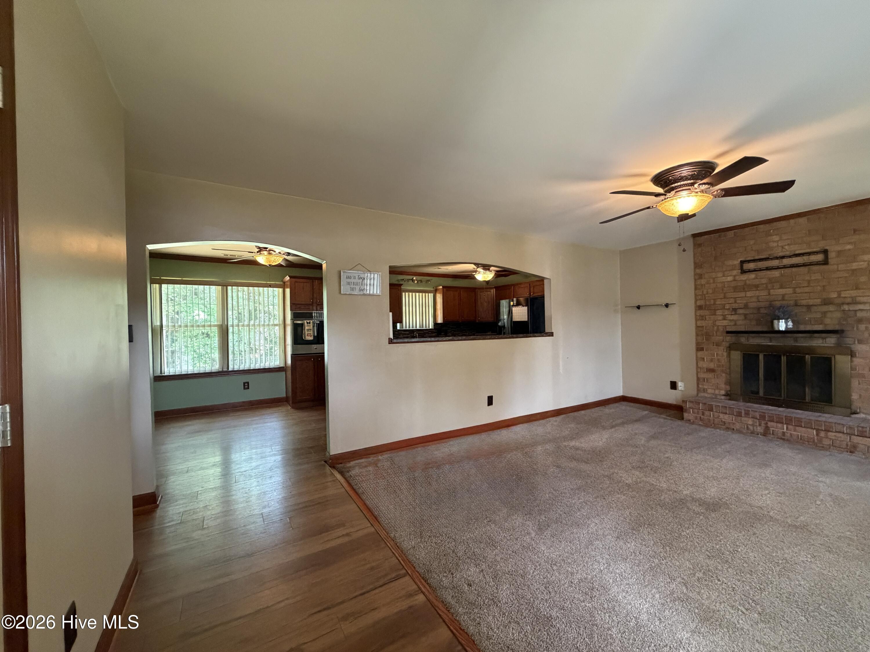 714 Conifer Circle Property Photo 4