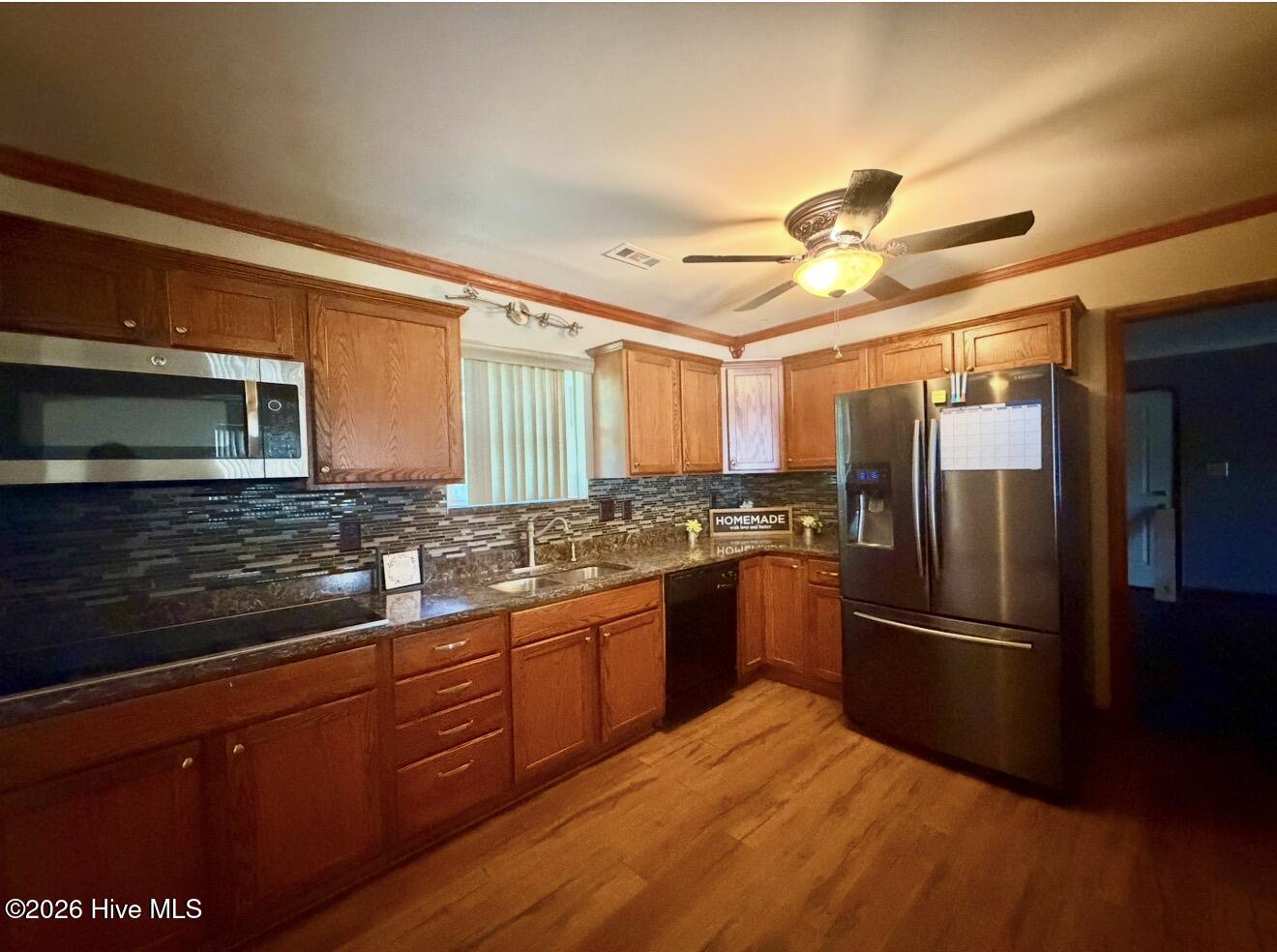 714 Conifer Circle Property Photo 10