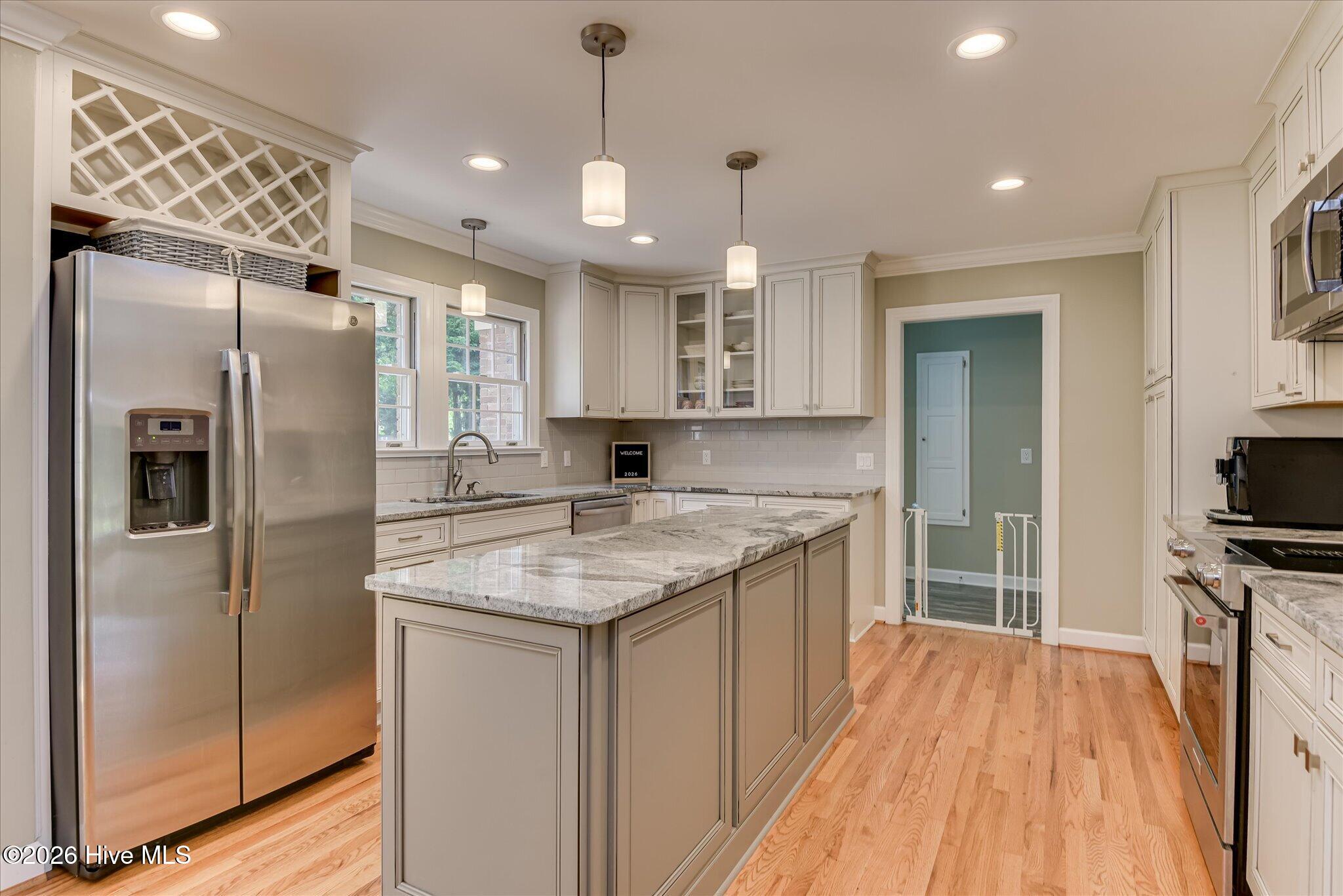 100 Scotch Pine Court Property Photo 22