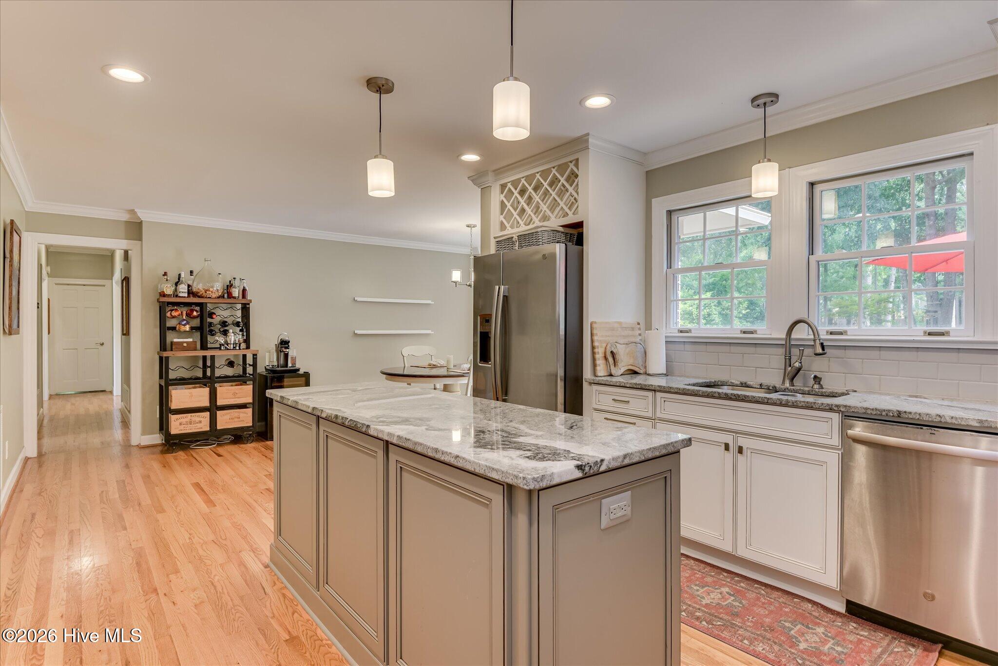 100 Scotch Pine Court Property Photo 23