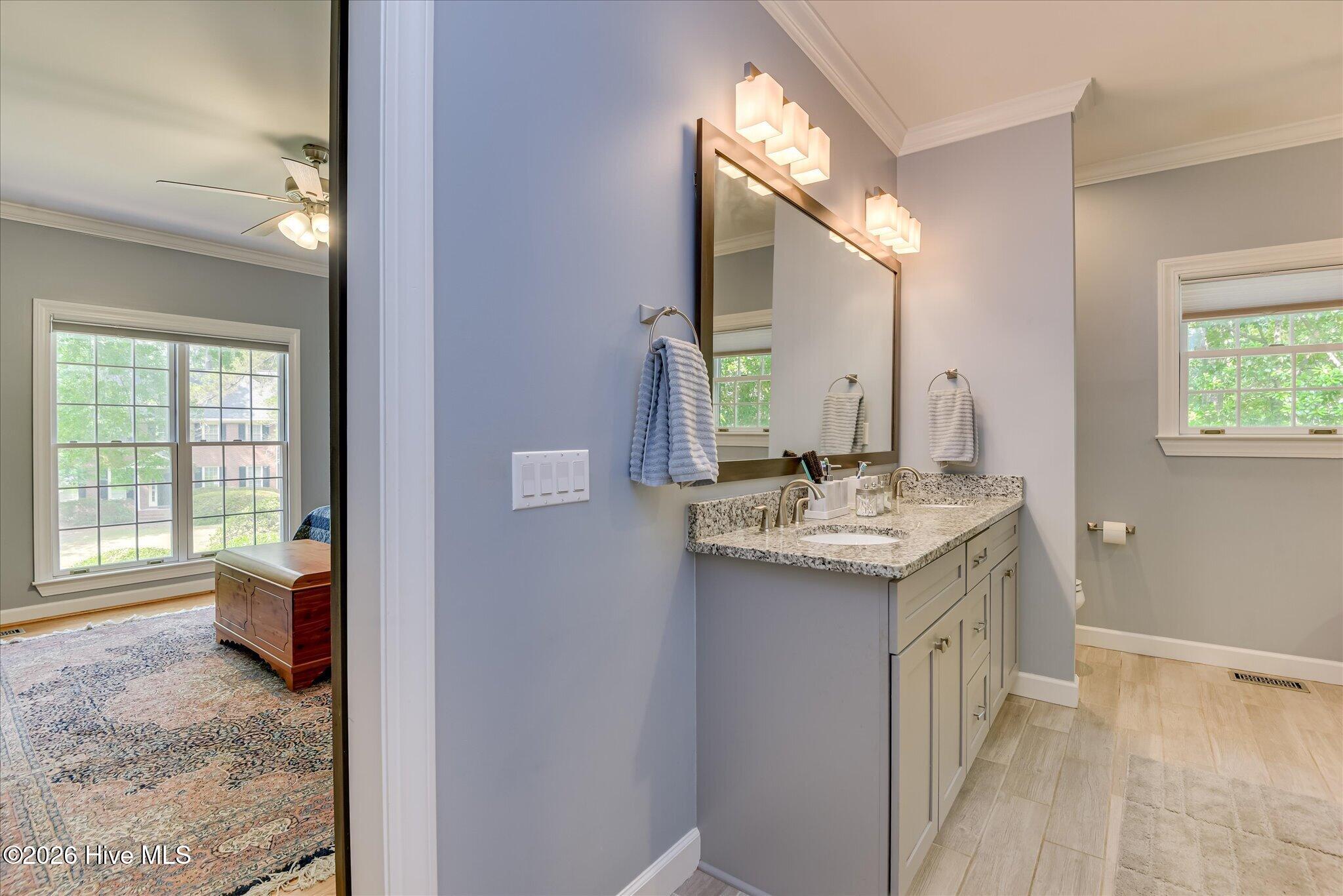 100 Scotch Pine Court Property Photo 32