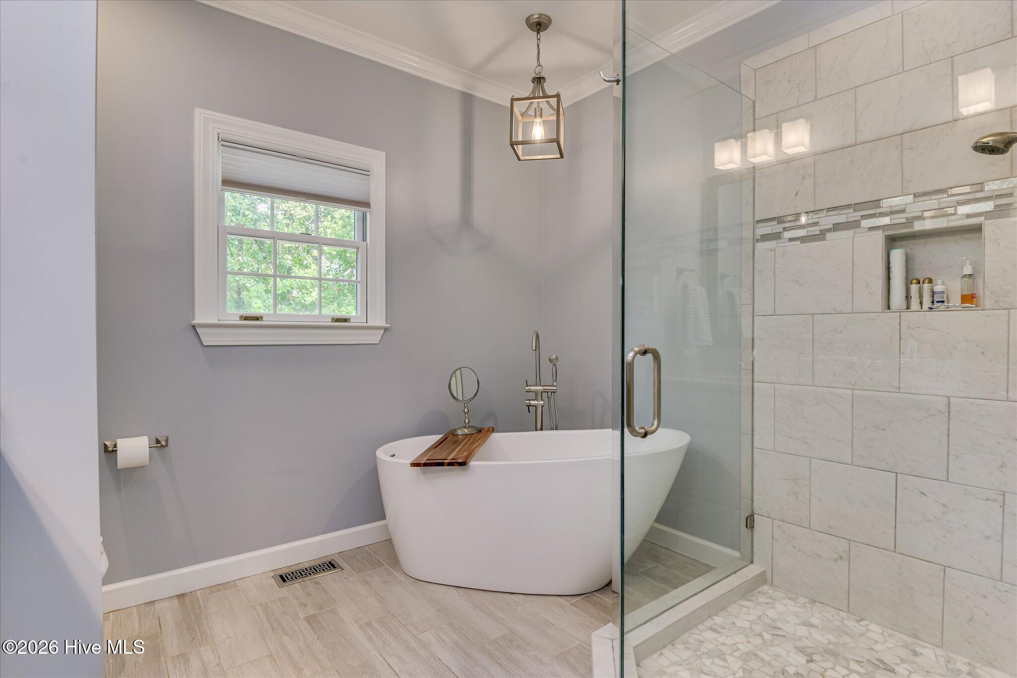 100 Scotch Pine Court Property Photo 34
