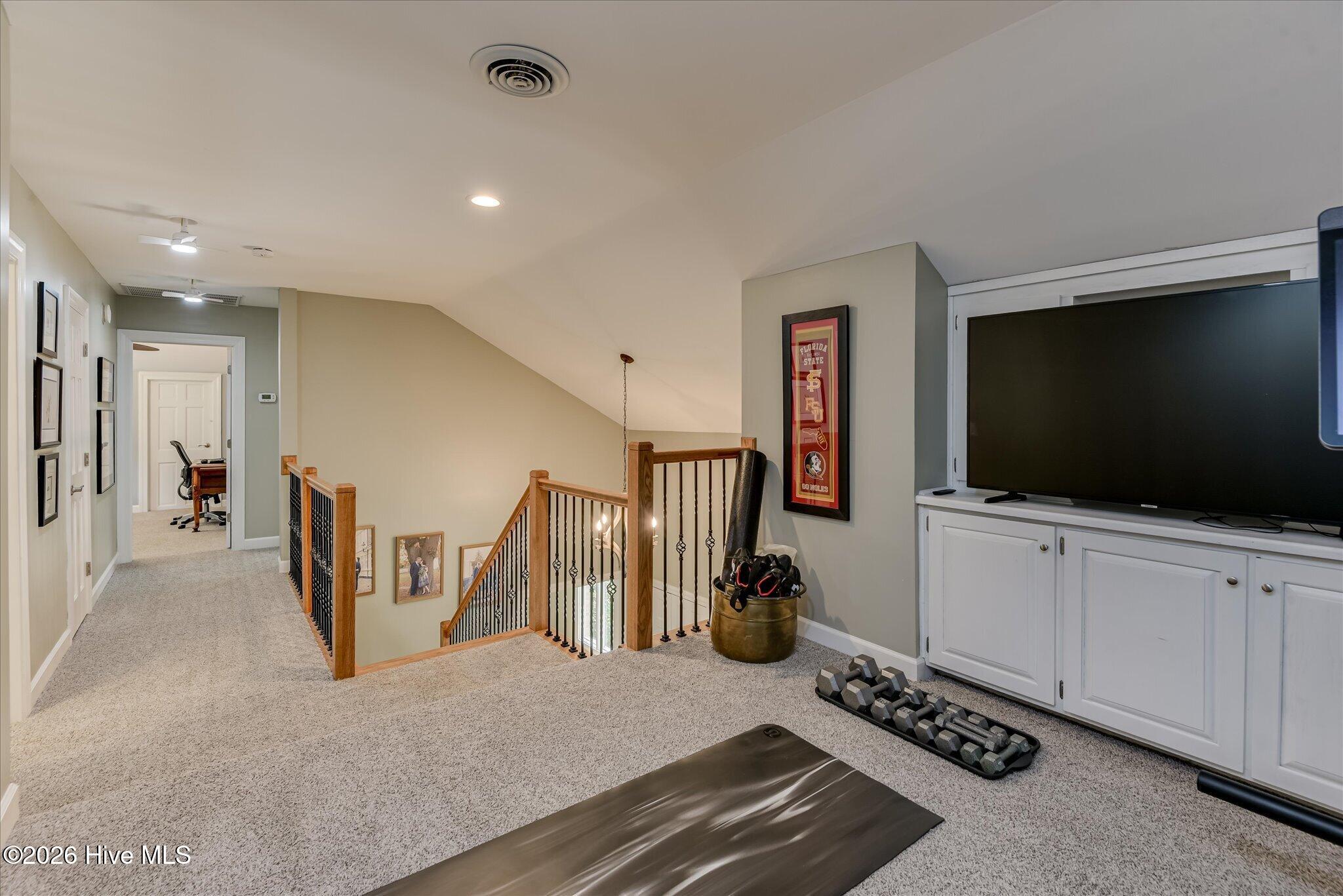 100 Scotch Pine Court Property Photo 40