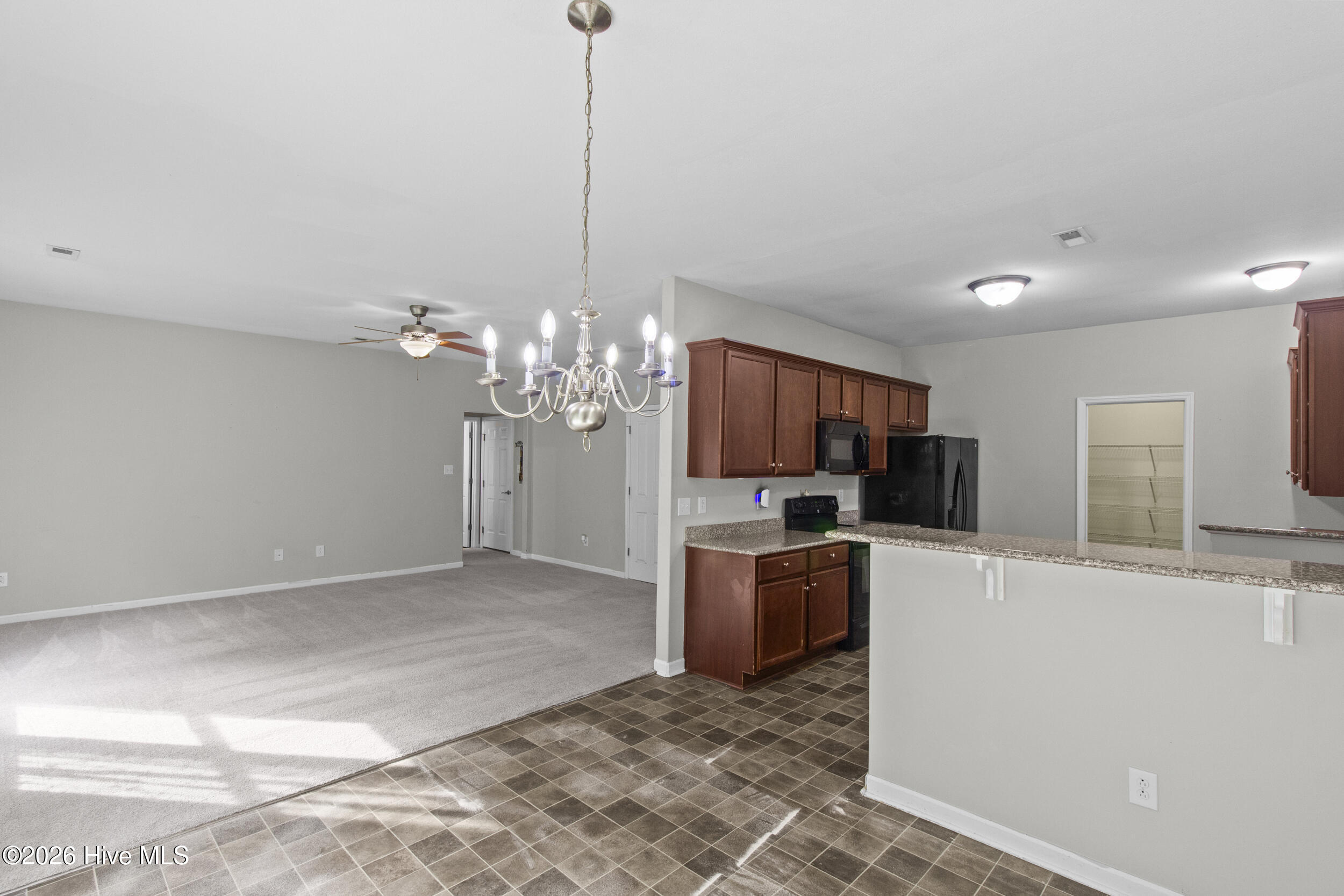 3279 Austin Avenue Property Photo 5