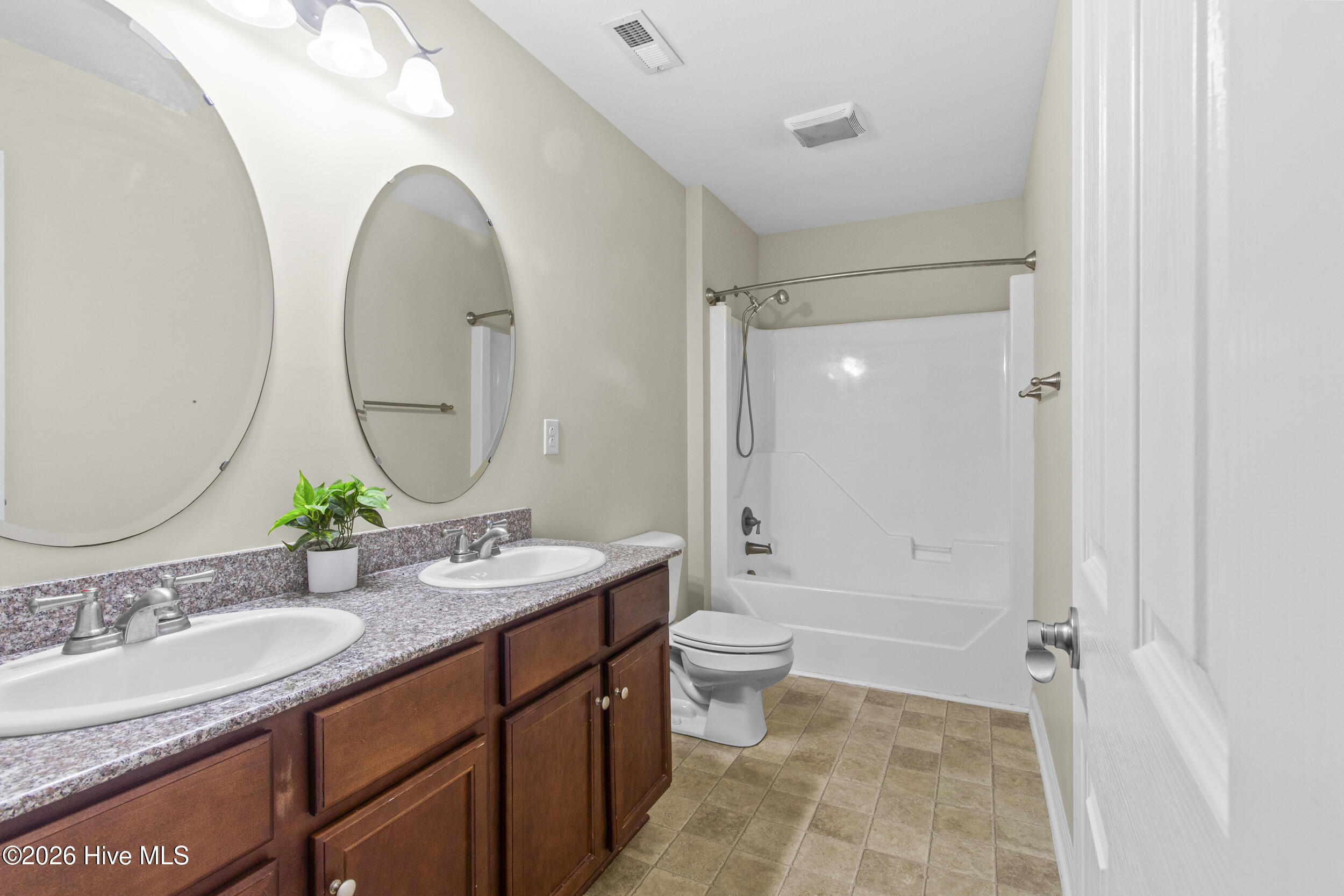 3279 Austin Avenue Property Photo 35