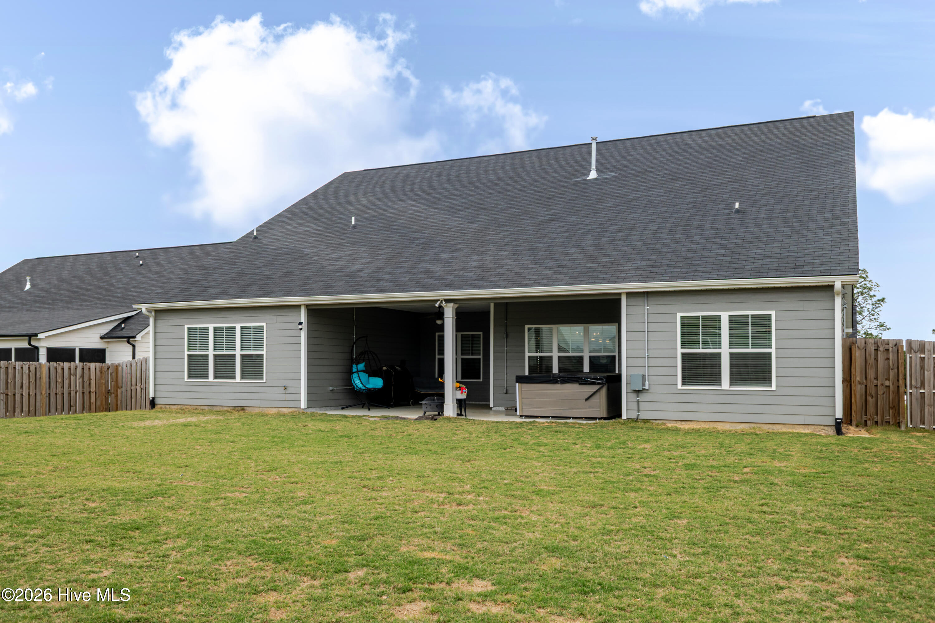 8061 Crossbow Landing Property Photo 39