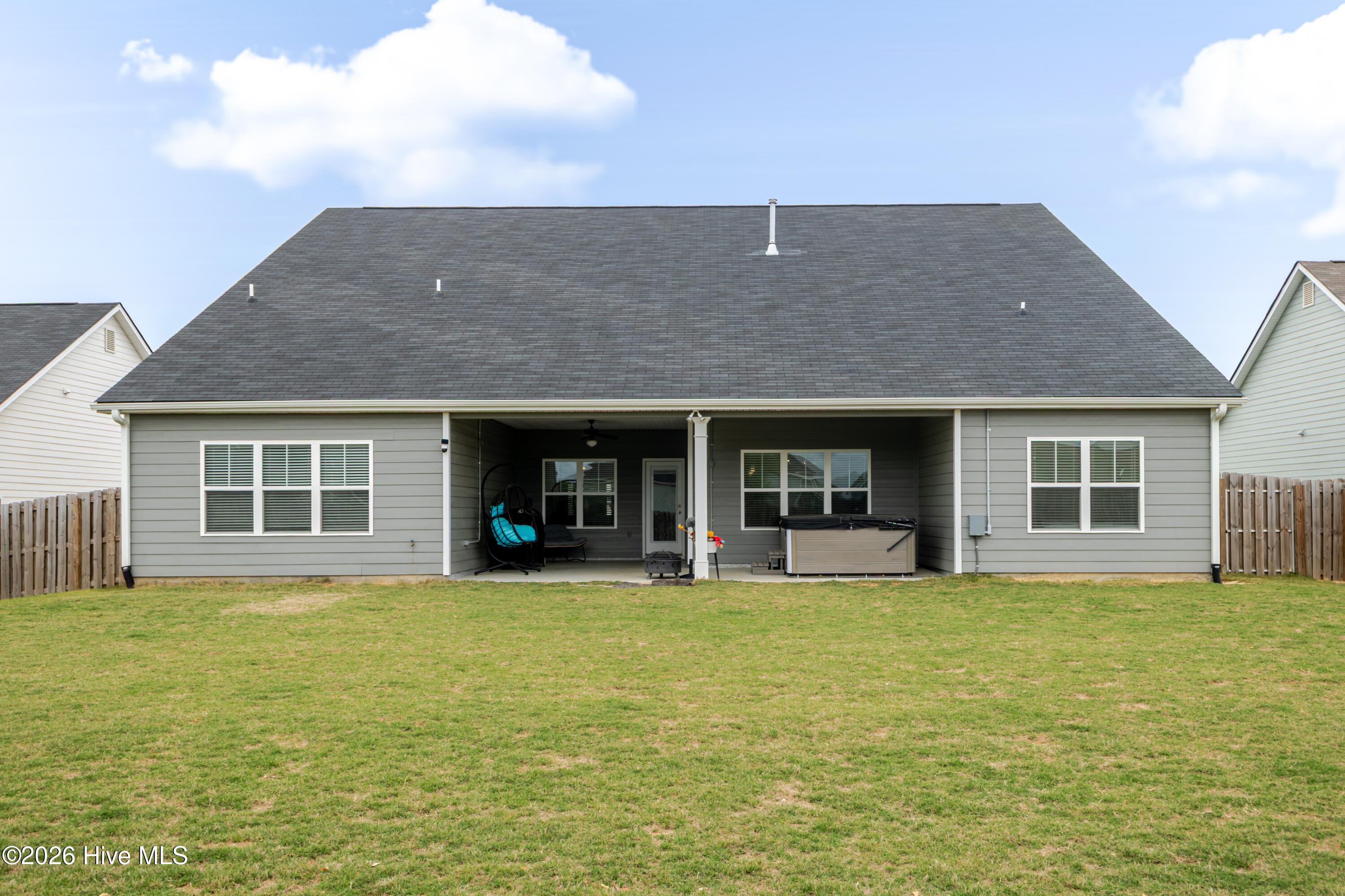 8061 Crossbow Landing Property Photo 40
