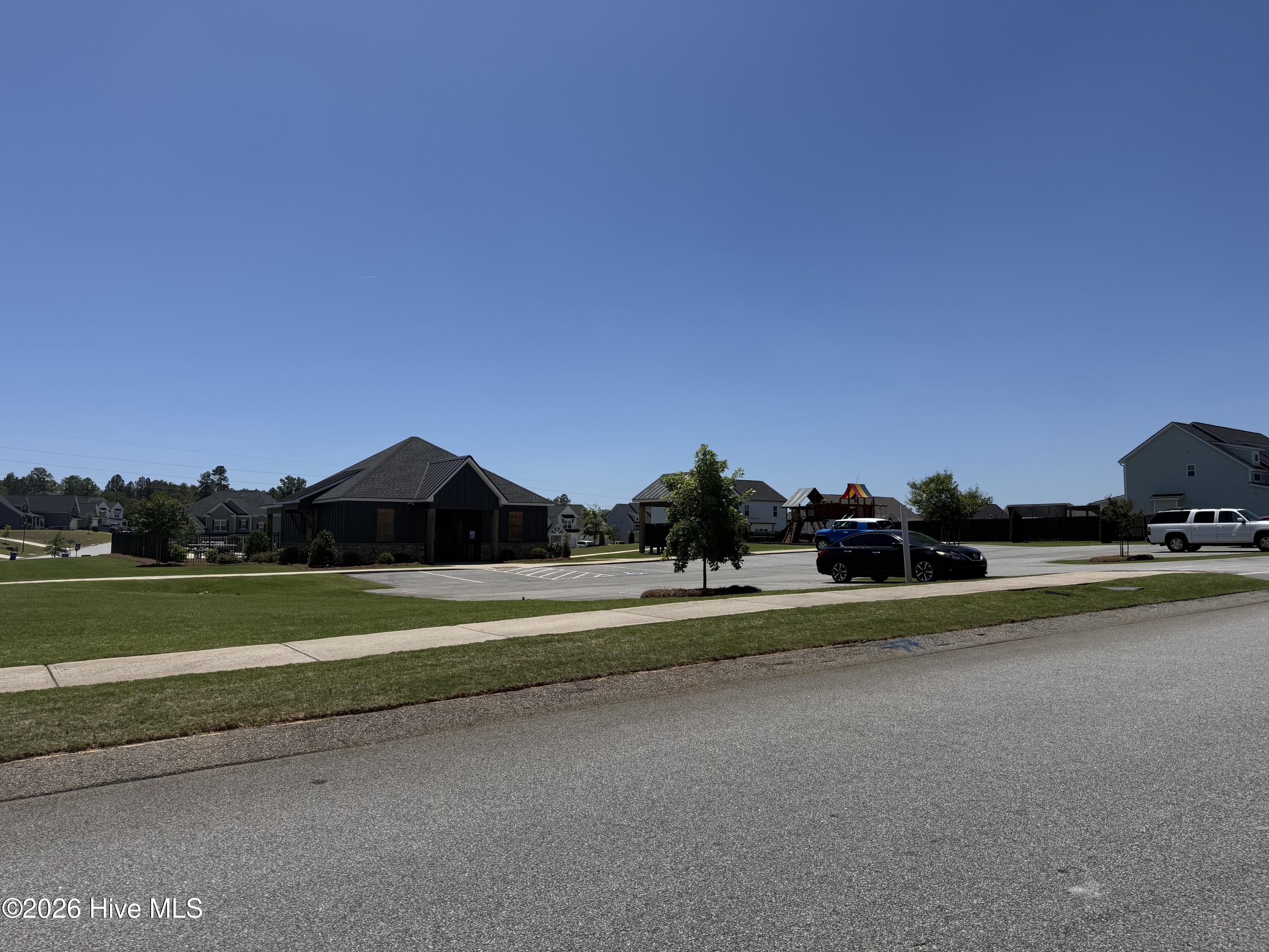 8061 Crossbow Landing Property Photo 51