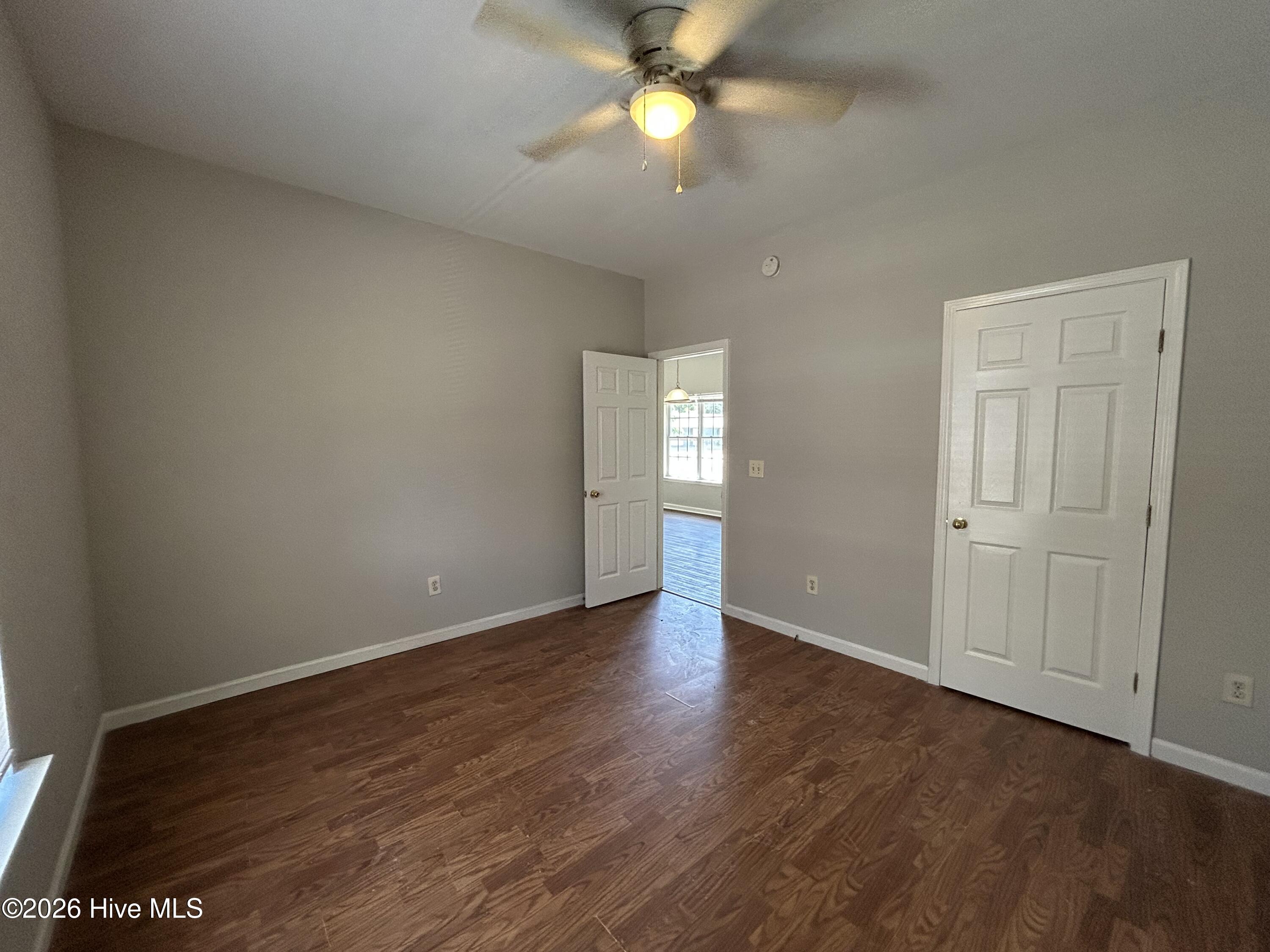 433 Evans Street Property Photo 10