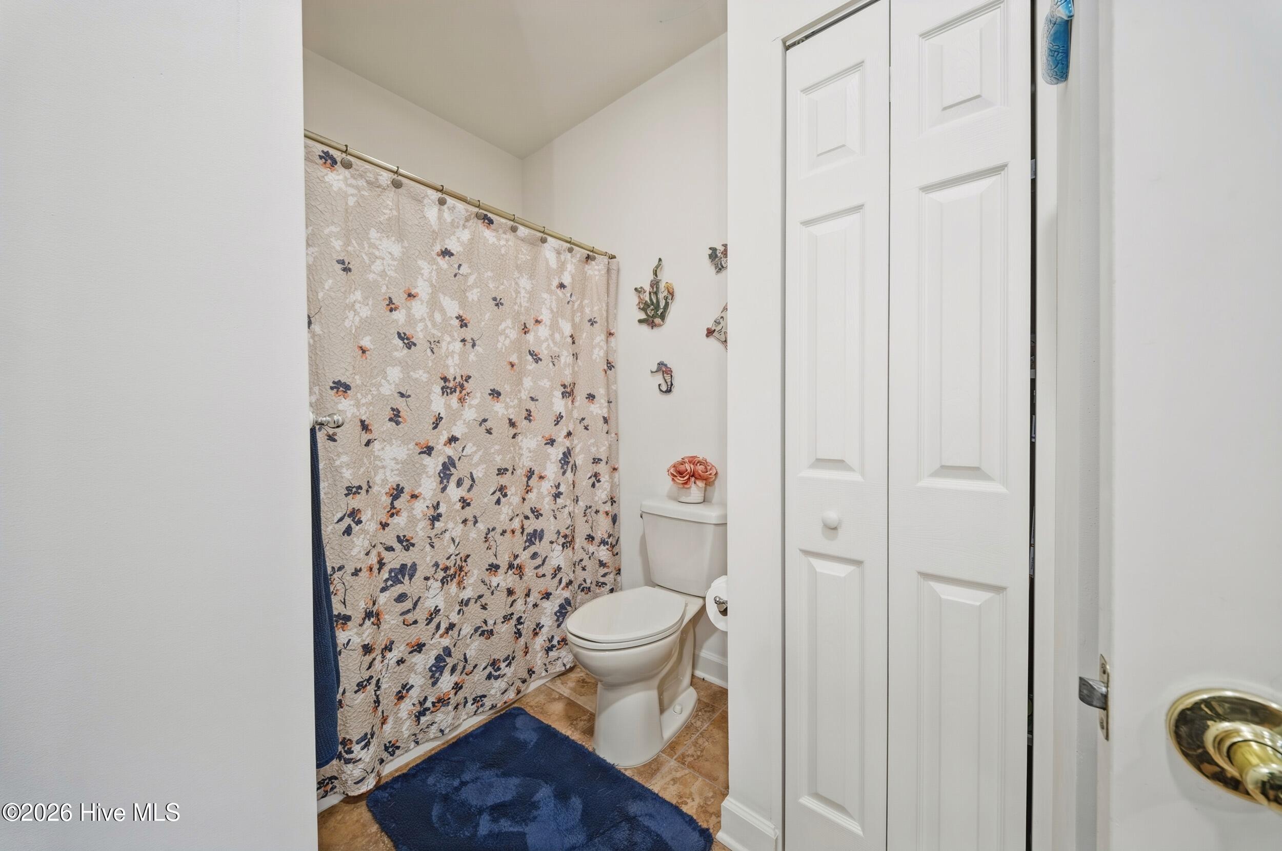 203 Megan Loop S Property Photo 25