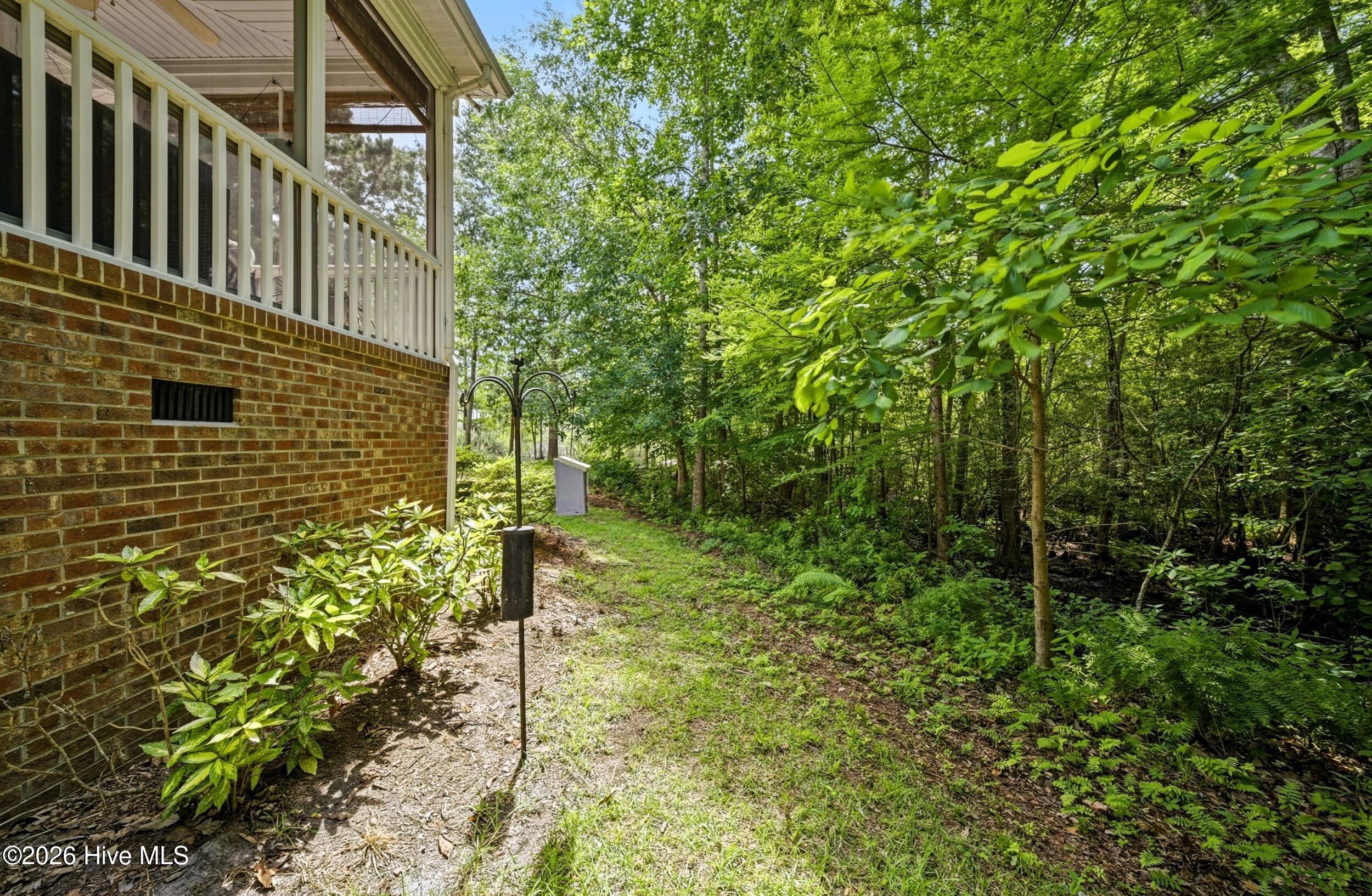 203 Megan Loop S Property Photo 43