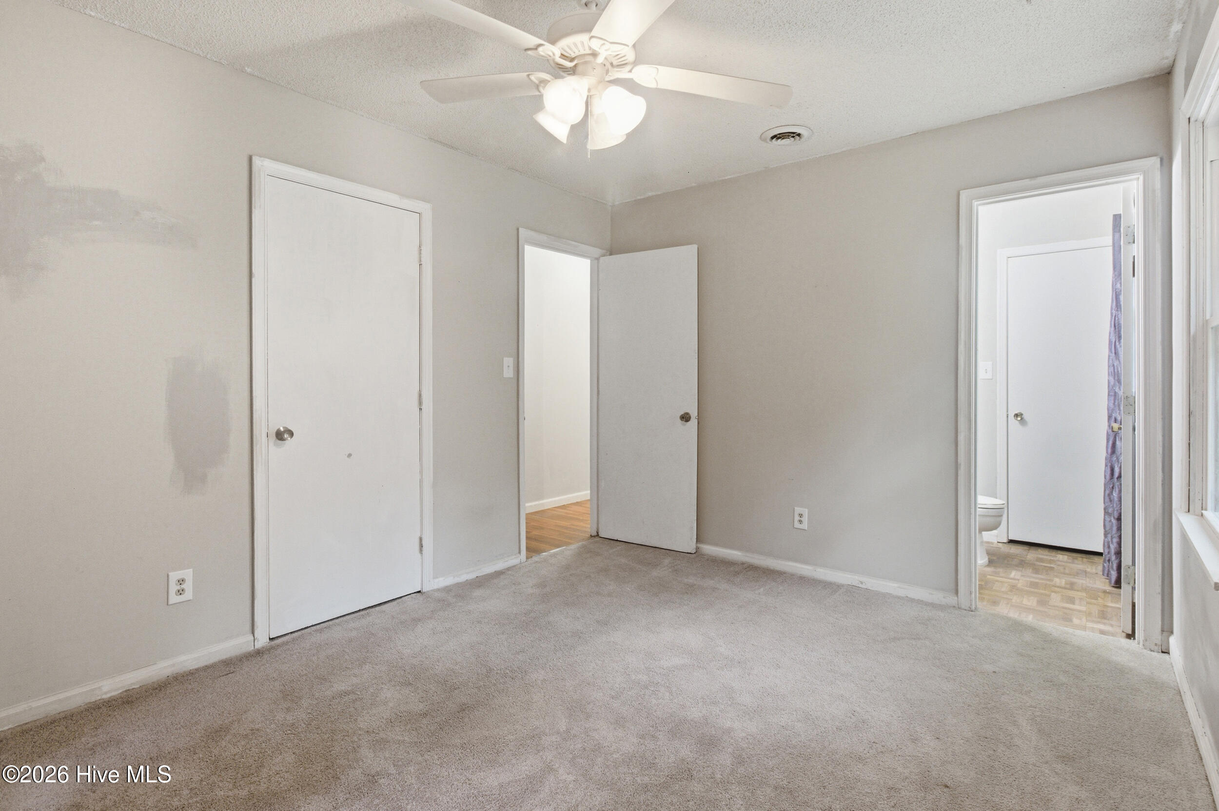 347 Jeanette Street Property Photo 16