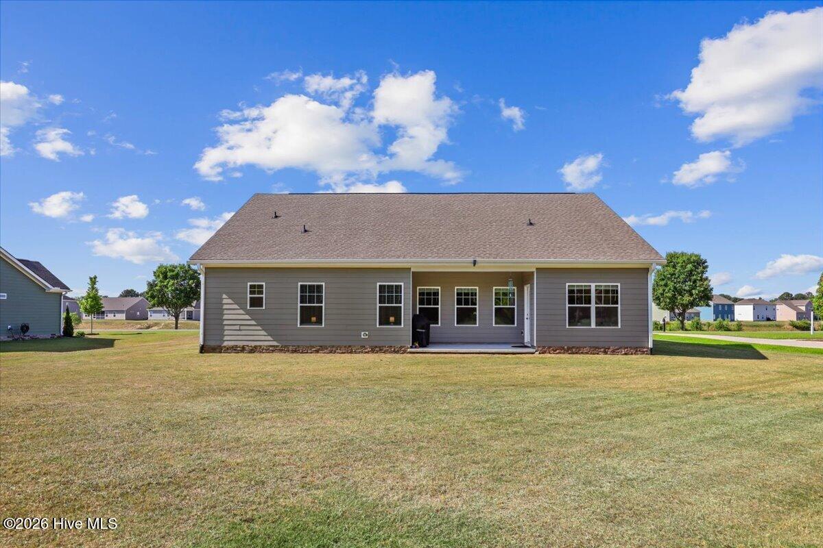 127 Duval Drive Property Photo 10