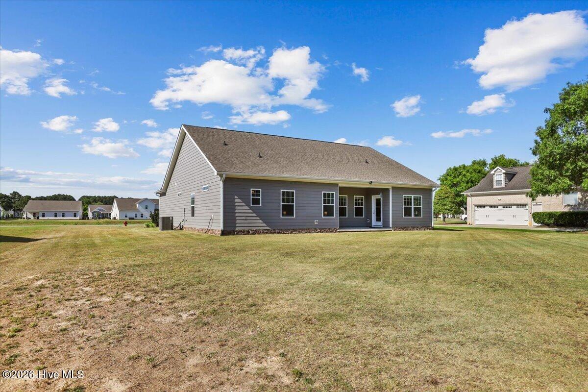 127 Duval Drive Property Photo 12
