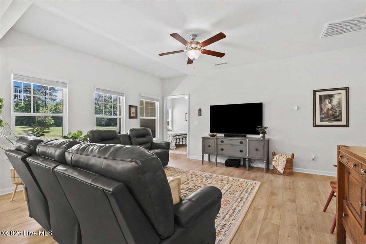 127 Duval Drive Property Photo 15
