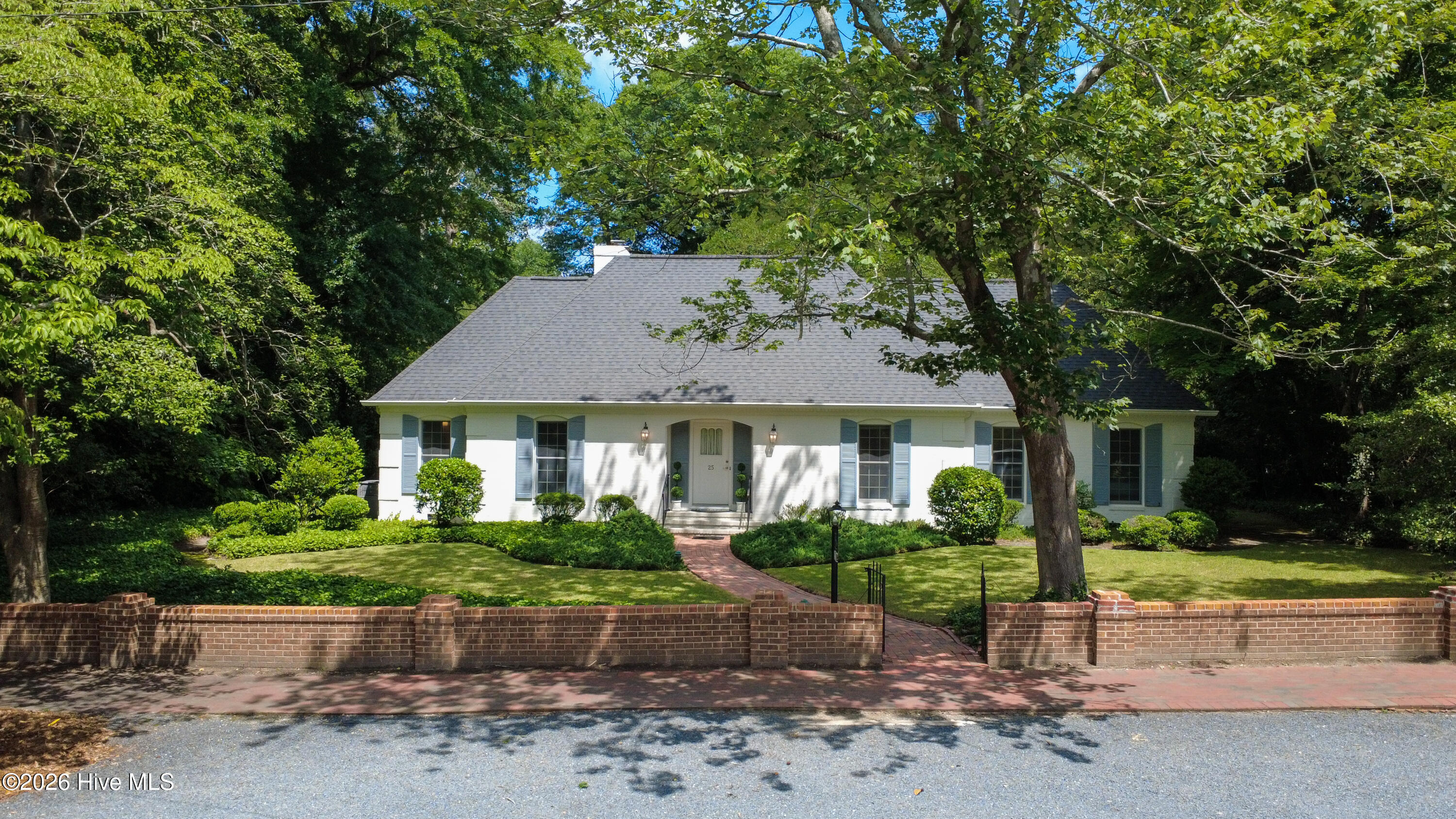 25 Magnolia Road Property Photo 2