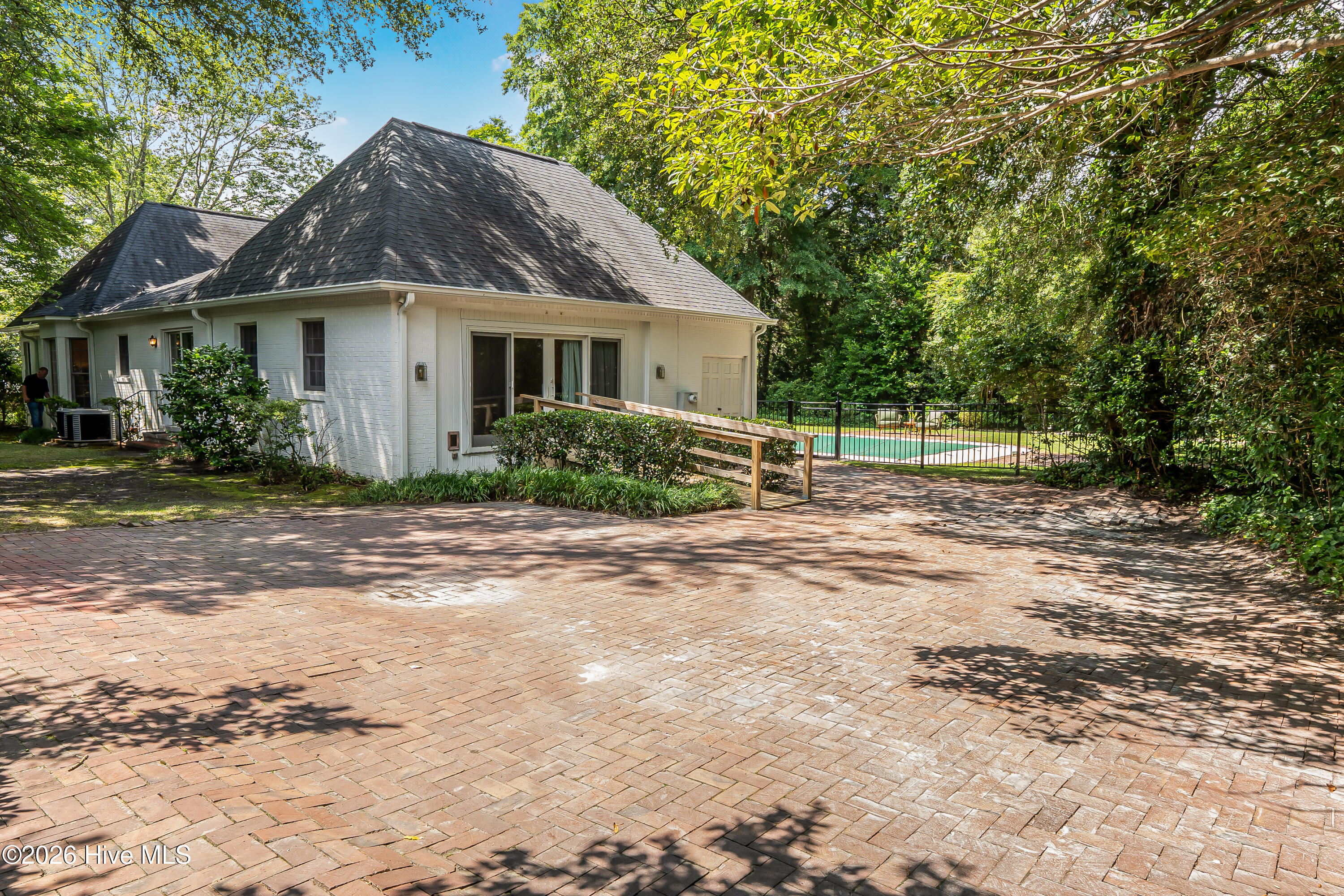 25 Magnolia Road Property Photo 64
