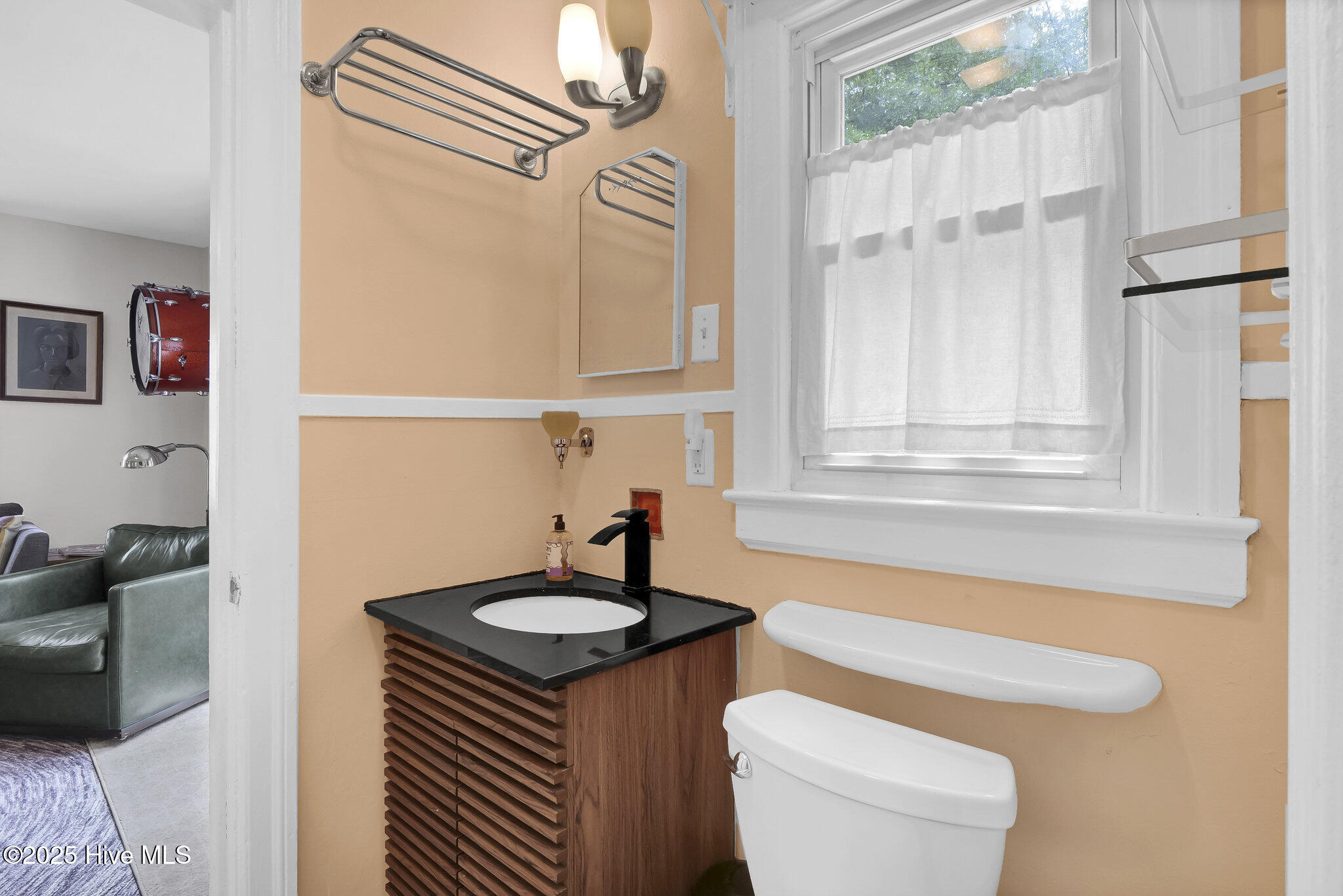 606 Ivey Circle Property Photo 12