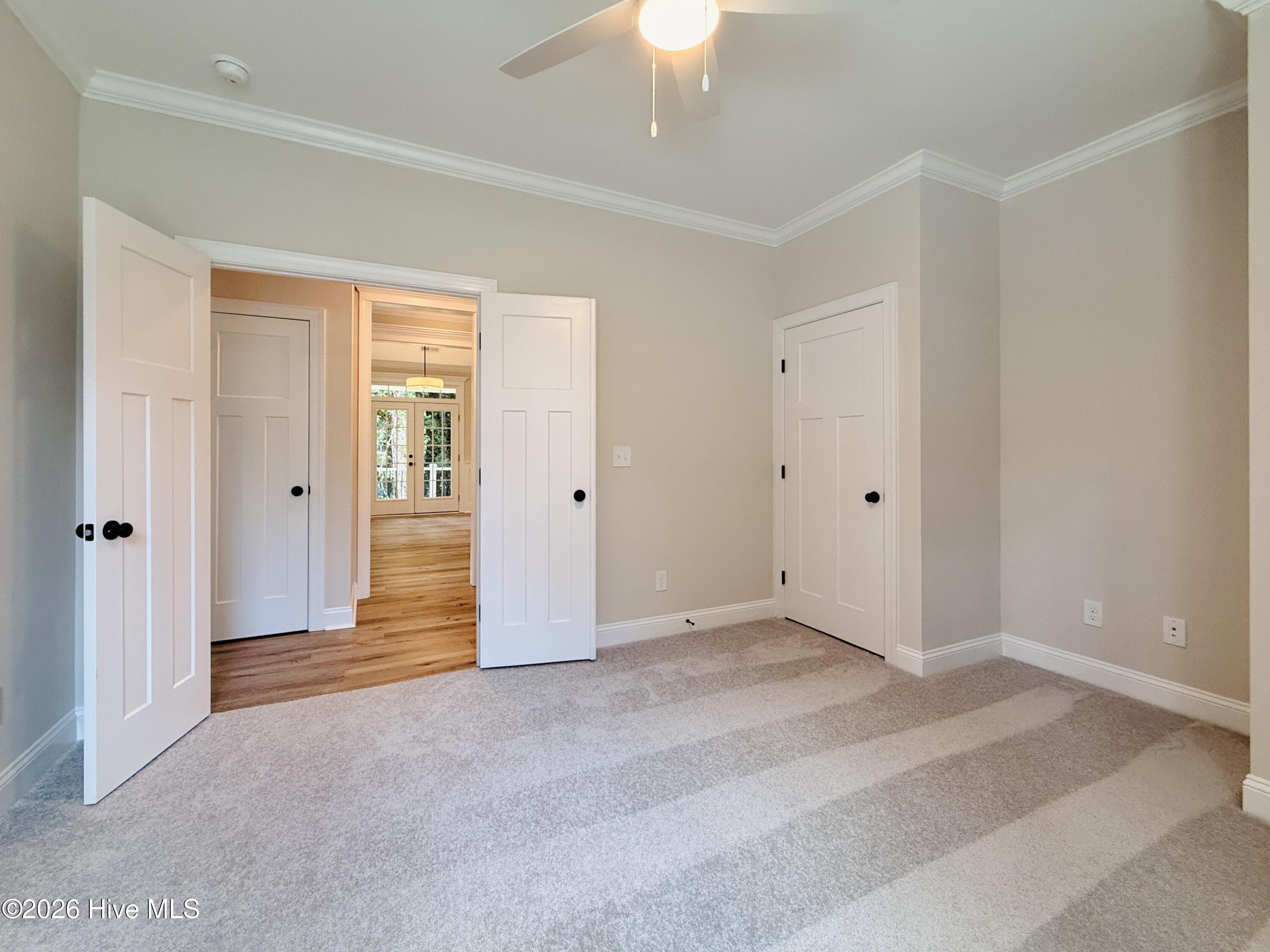 695 Sunset Drive Property Photo 10
