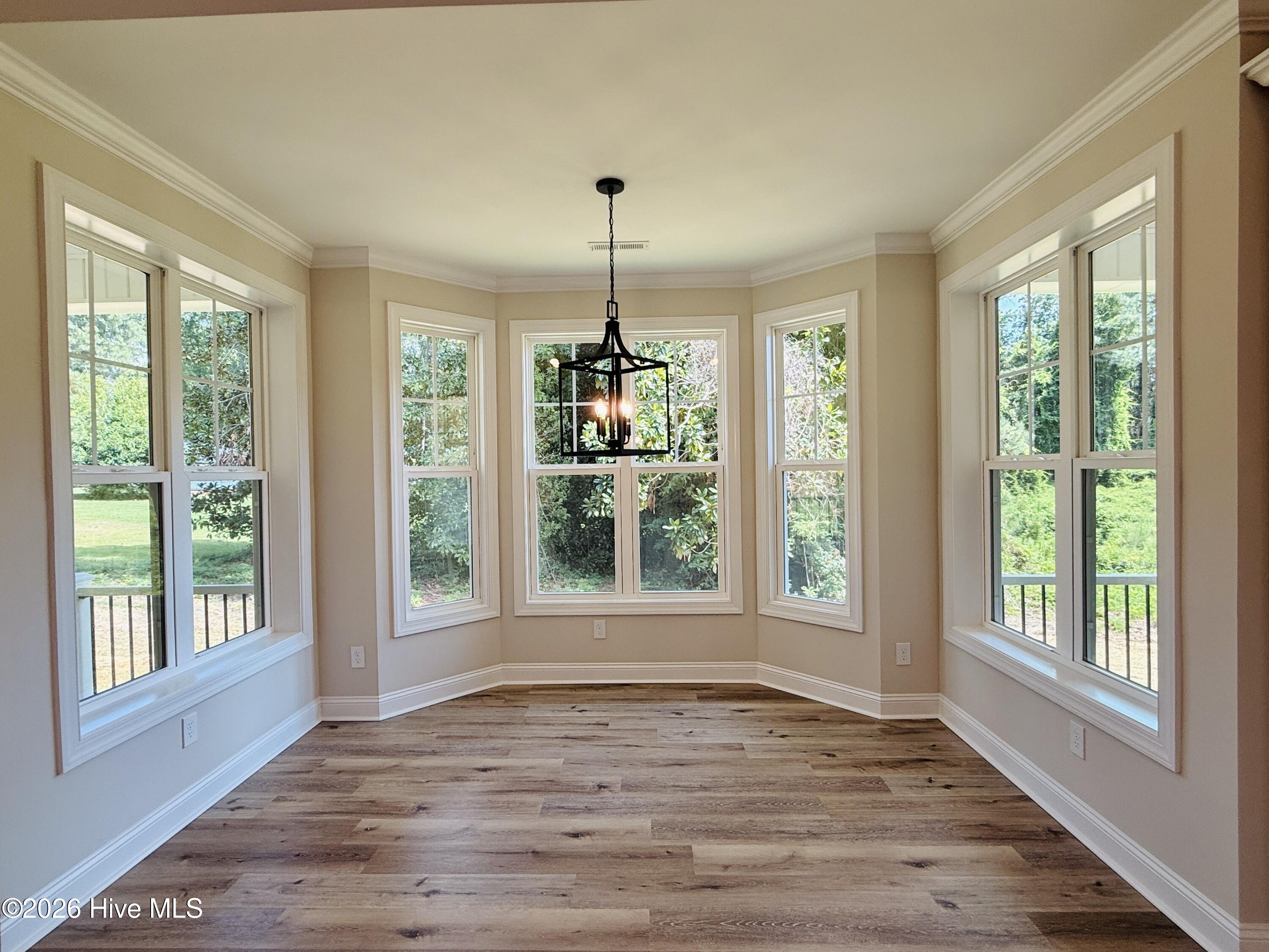 695 Sunset Drive Property Photo 20