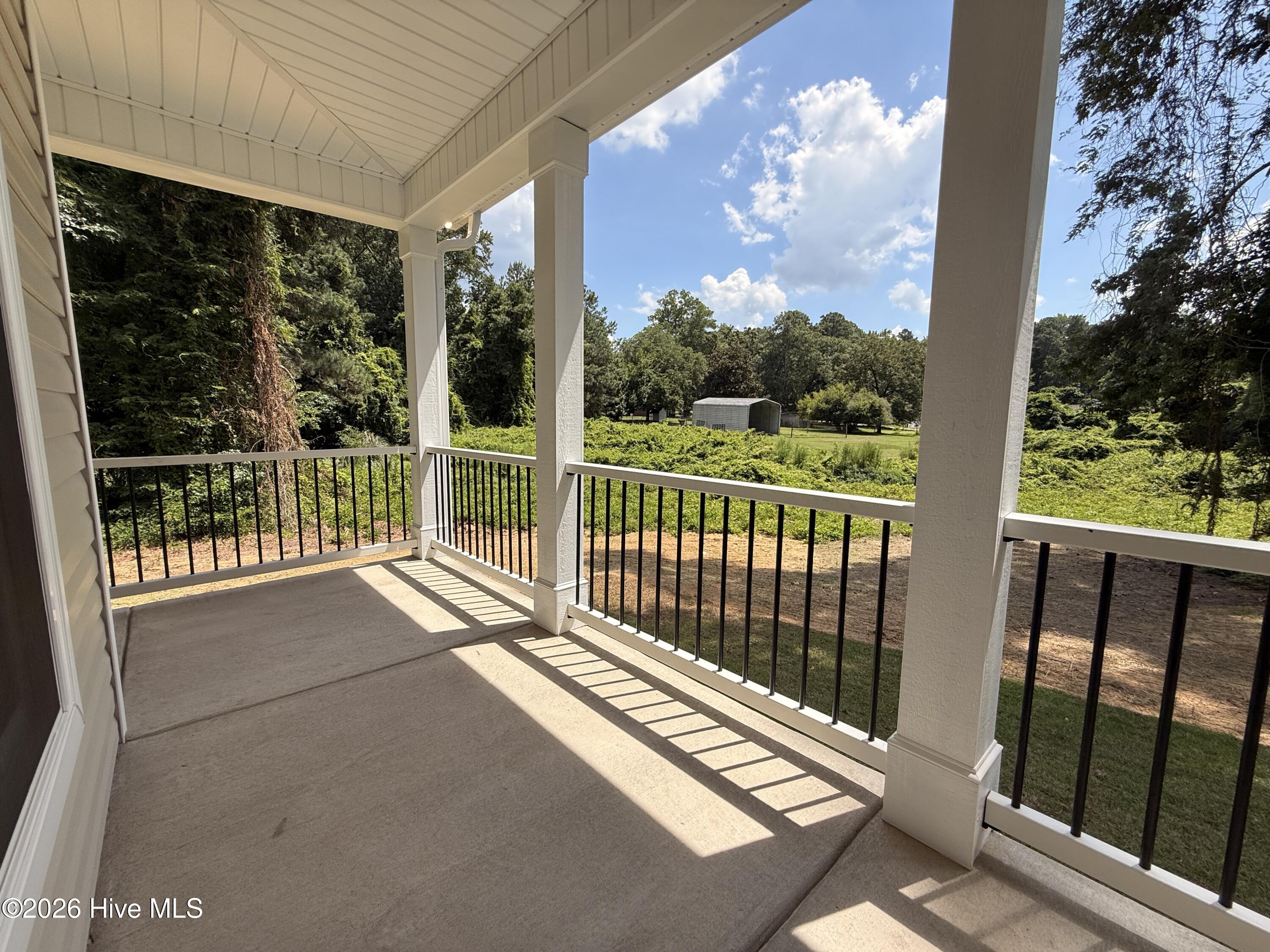 695 Sunset Drive Property Photo 28