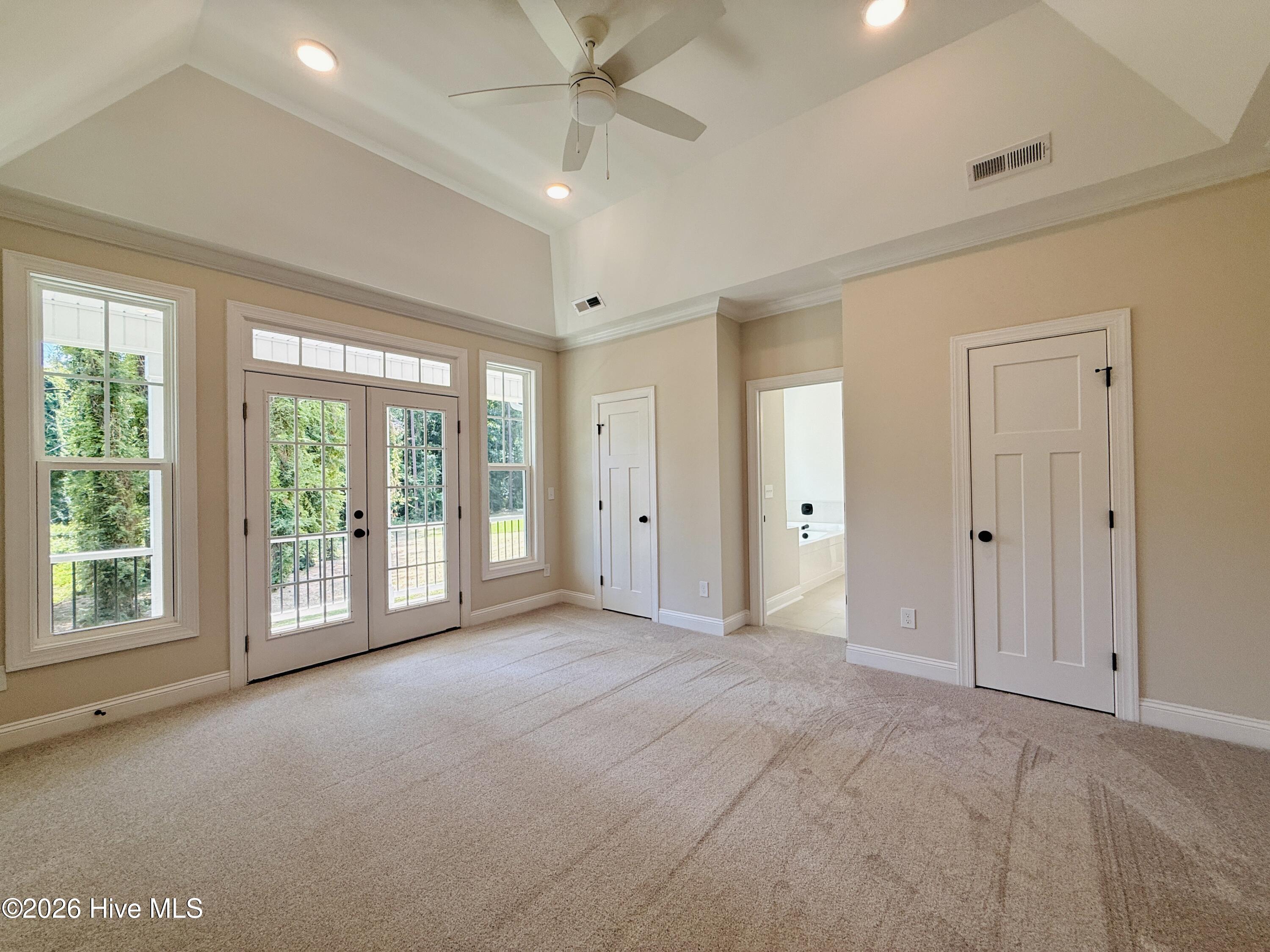 695 Sunset Drive Property Photo 32