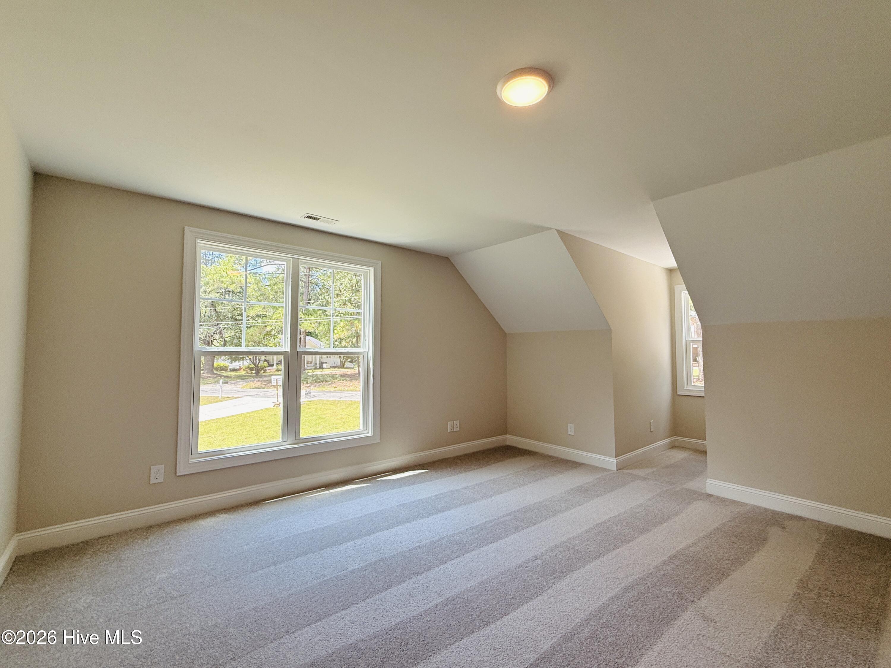 695 Sunset Drive Property Photo 44