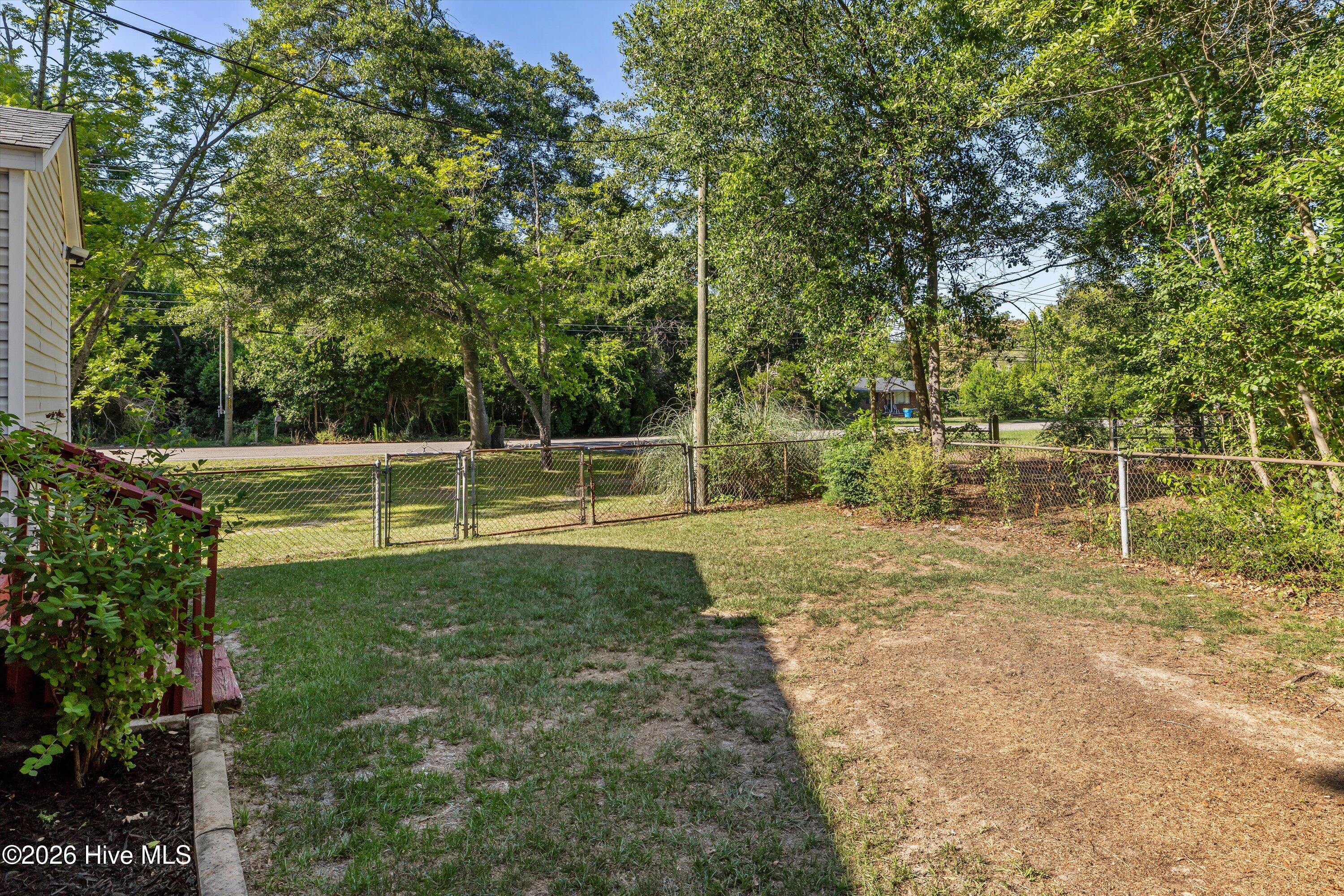 2320 Harding Road Property Photo 28