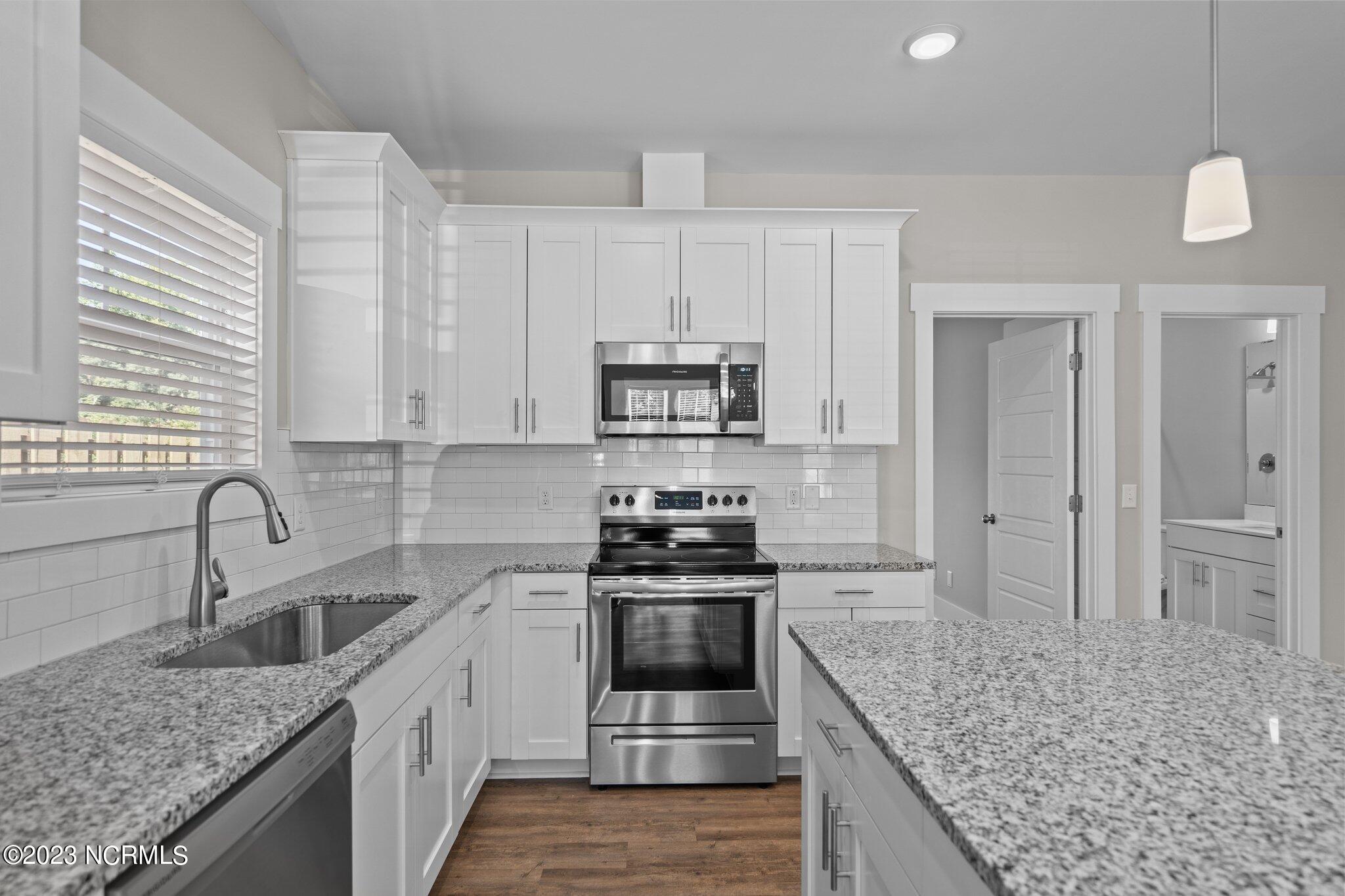 1405 Corbett Street A&b Property Photo 21