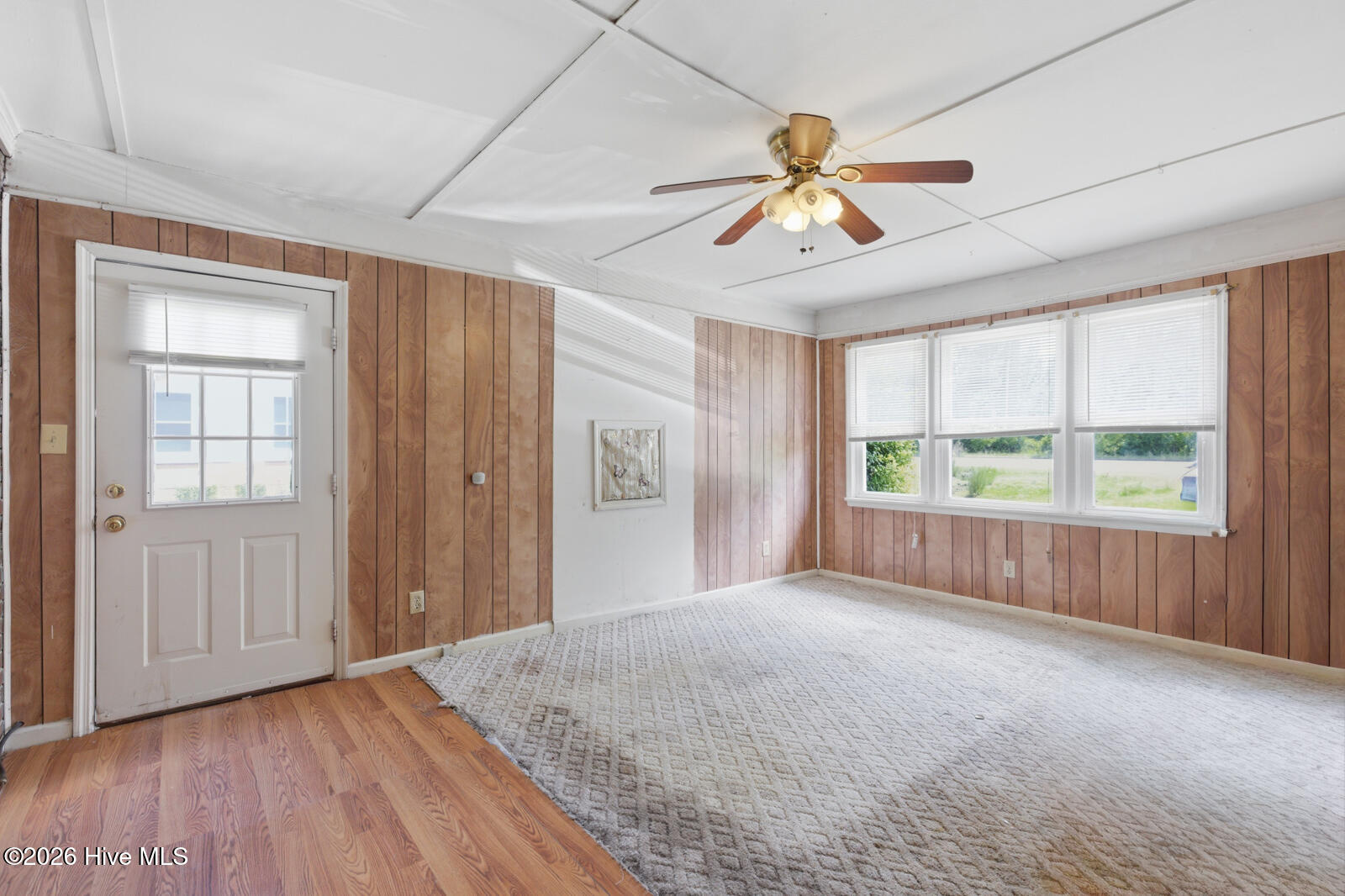 746 Kinston Highway Property Photo 10