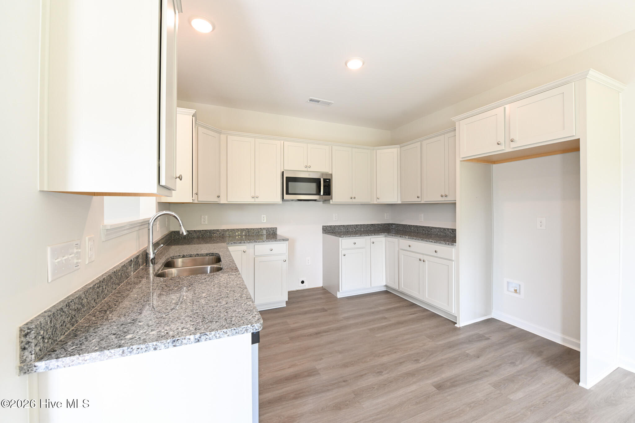 214 Hill Valley Drive (lot 85) Property Photo 11