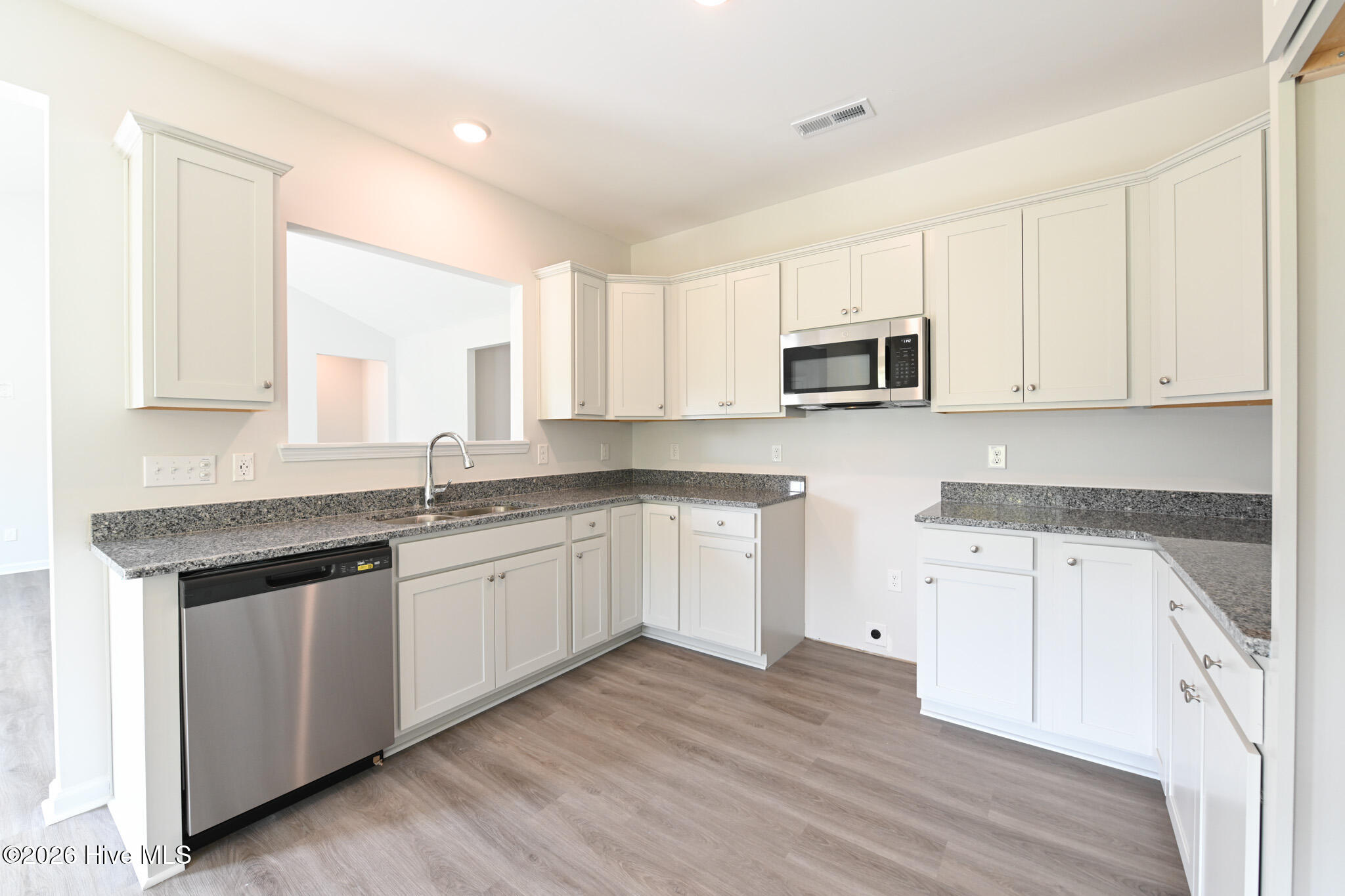 214 Hill Valley Drive (lot 85) Property Photo 13