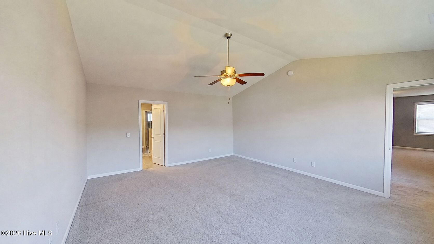 11 Violetear Ridge Property Photo 16