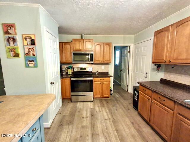 11 Fayetteville Road Property Photo 4