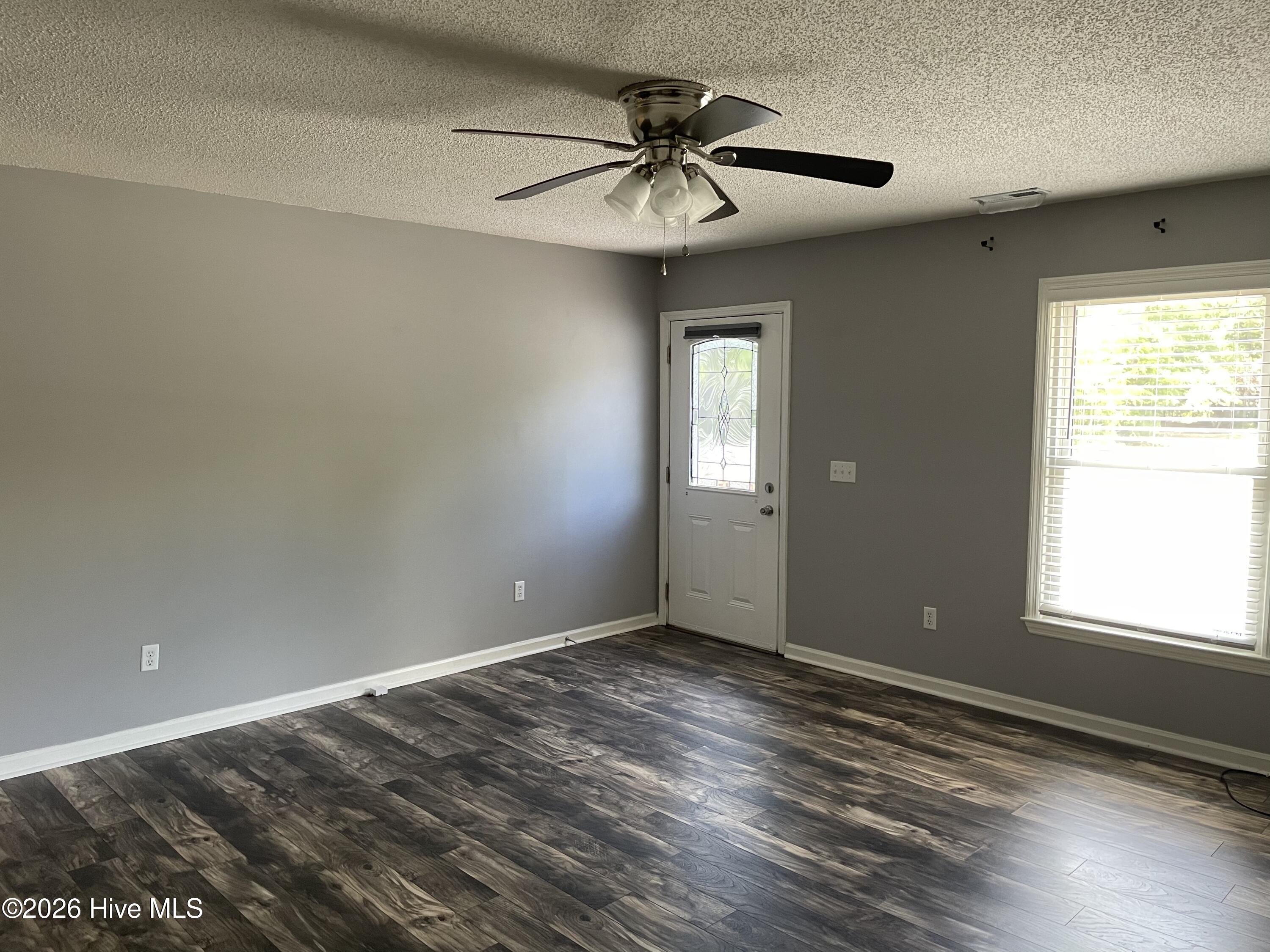1136 Long Leaf Road Property Photo 5