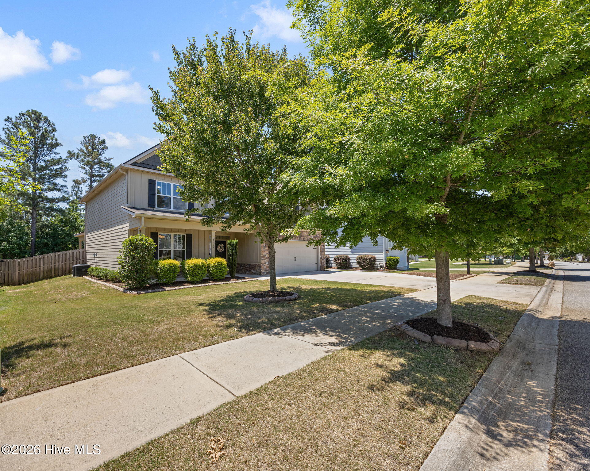 5734 Whispering Pines Way Property Photo 3