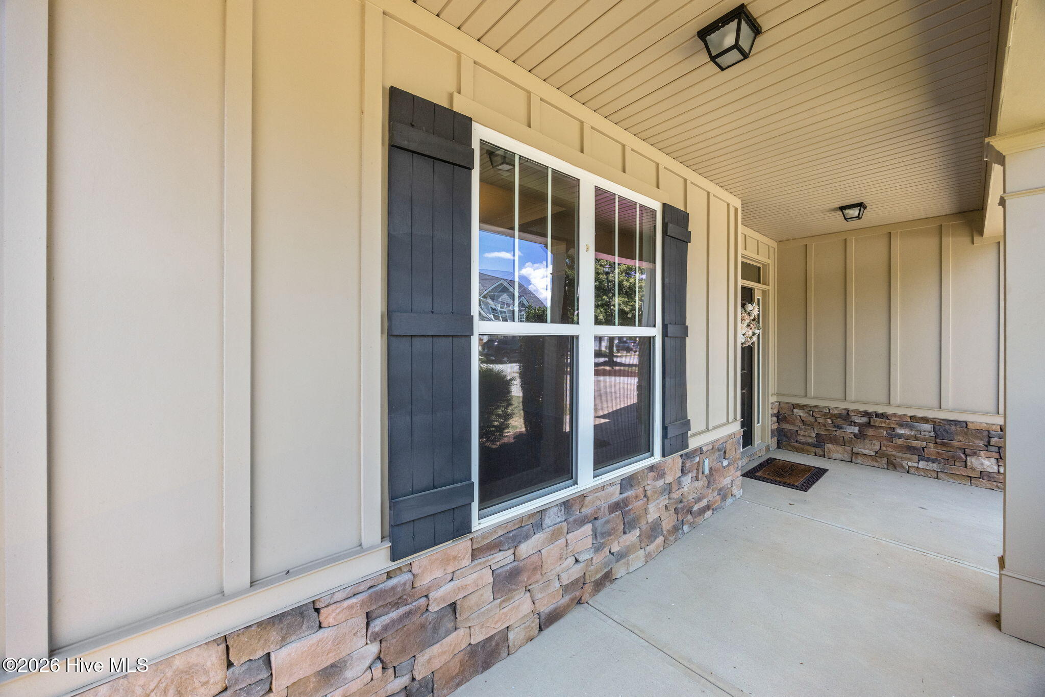 5734 Whispering Pines Way Property Photo 10