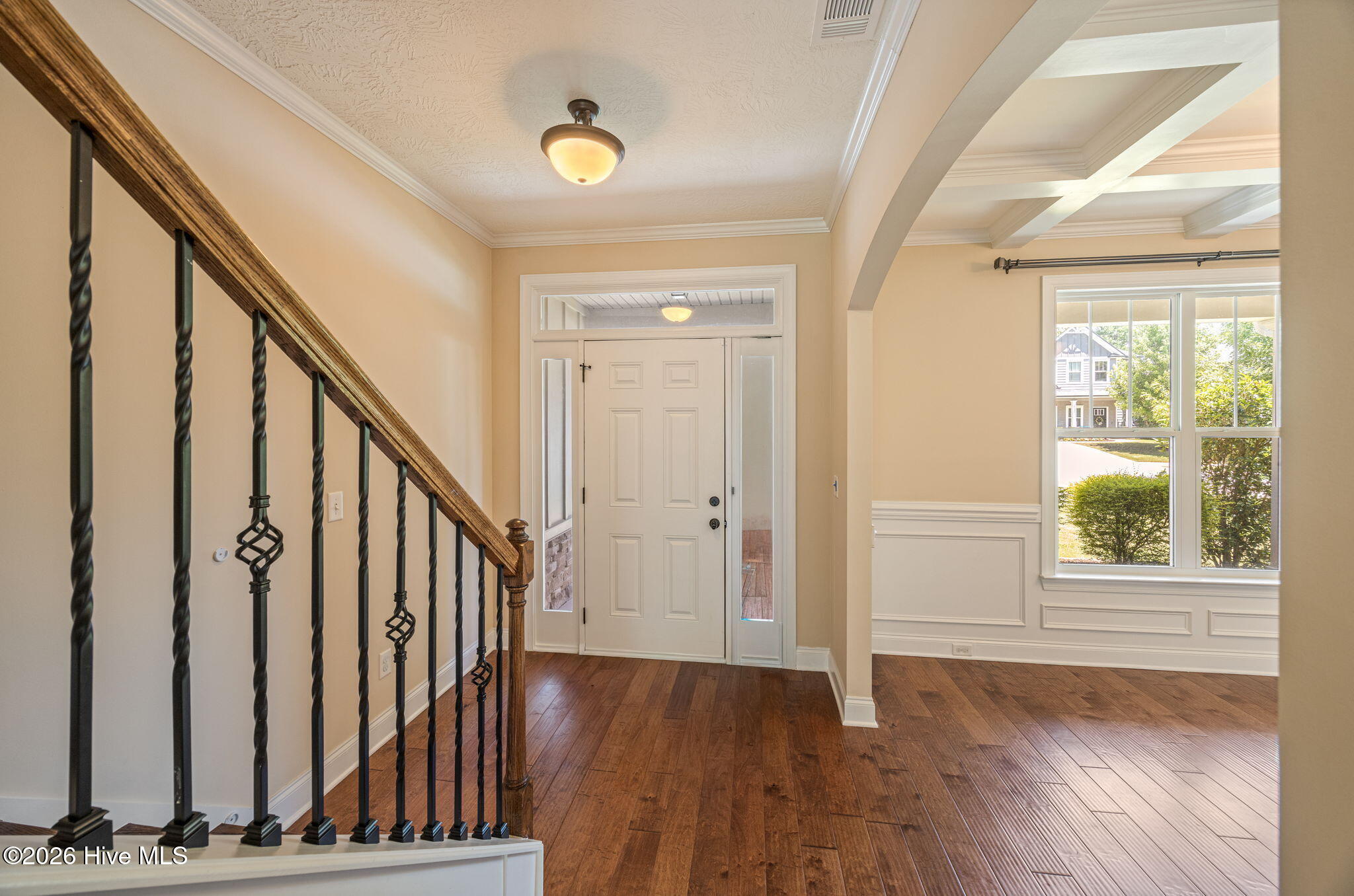 5734 Whispering Pines Way Property Photo 12
