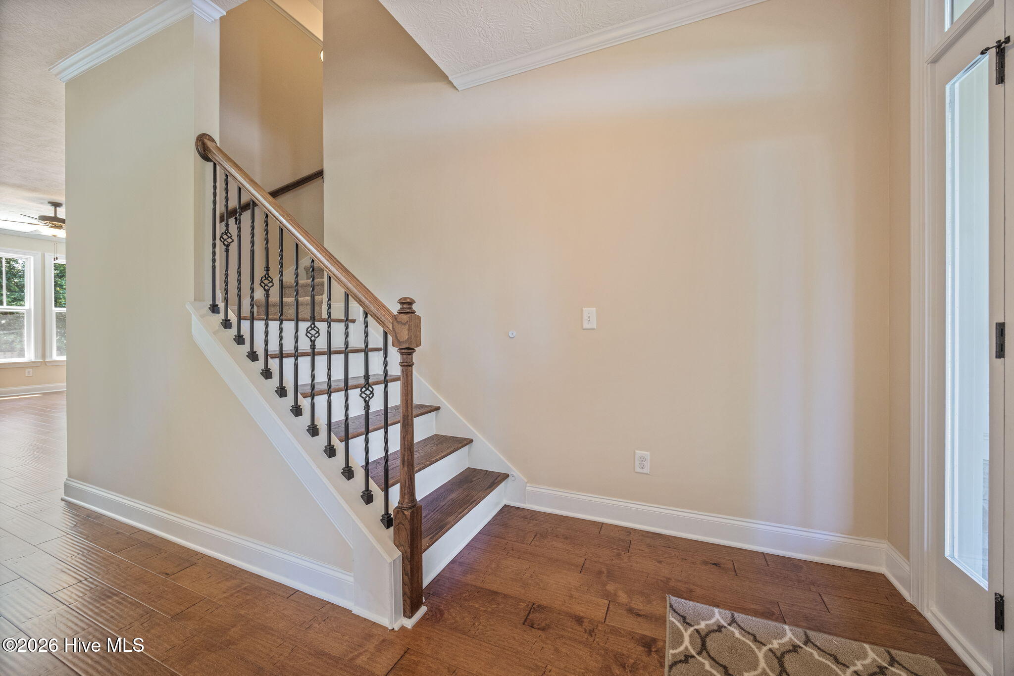 5734 Whispering Pines Way Property Photo 32